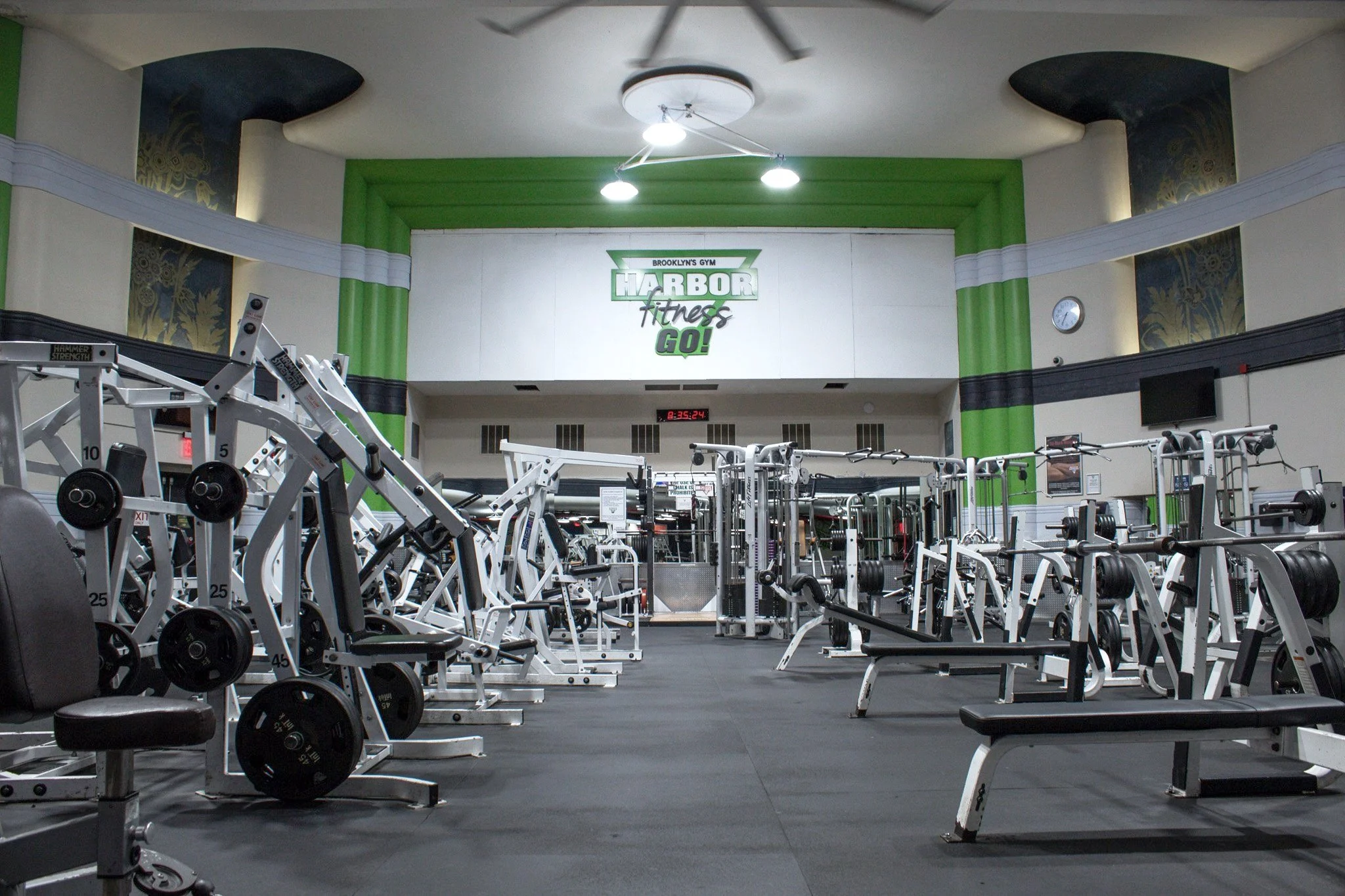 GO! MARINE PARK WEIGHT ROOM