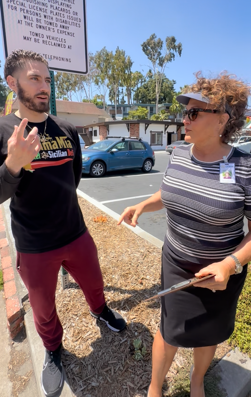 LauraandGiovanniParkingLot.png