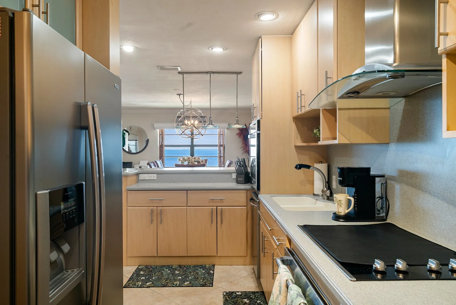 tamarind-bay-club-residence-two-kitchen-dining-view.JPG