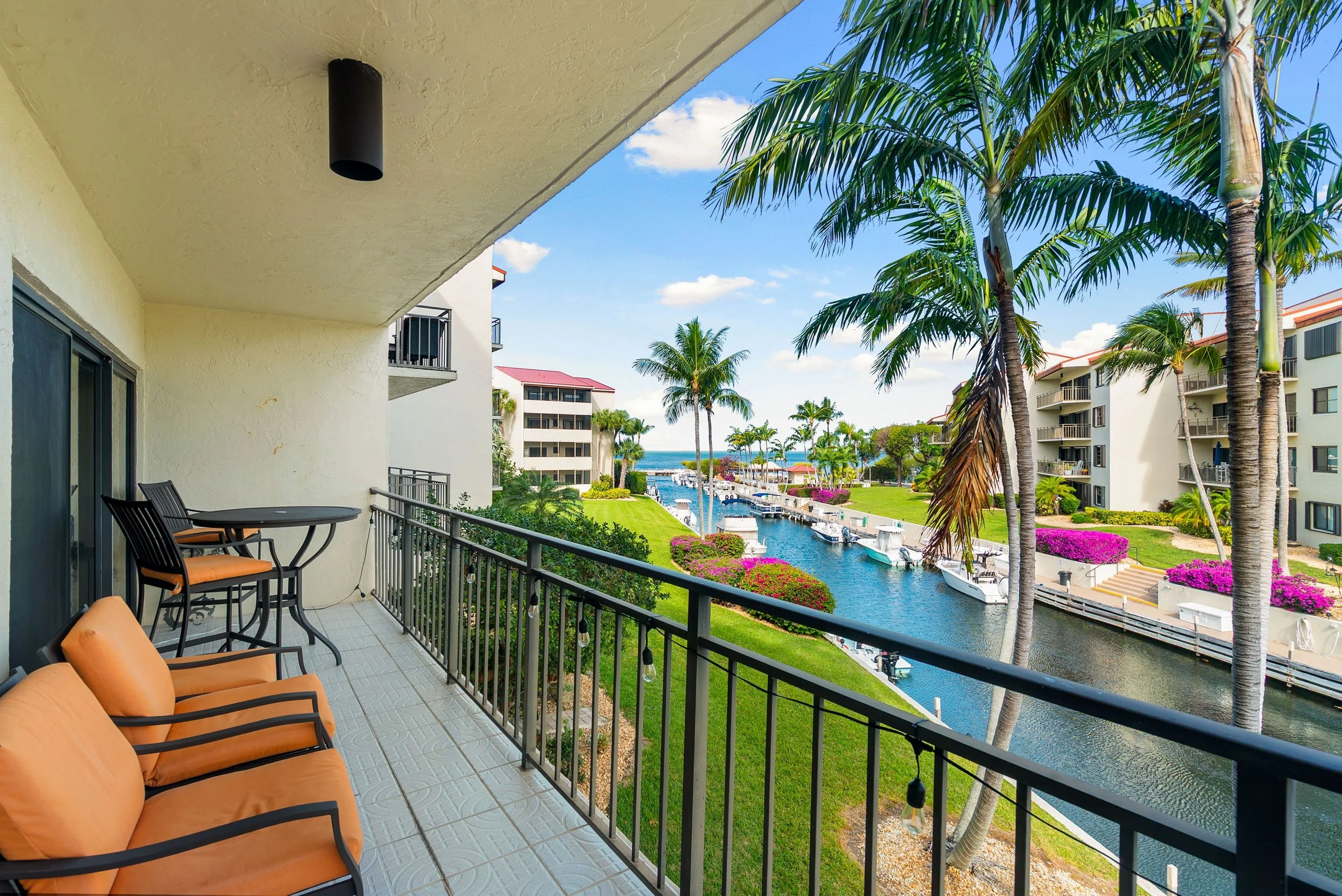key-largo-bayfront-residence-balcony-canal-view.jpg