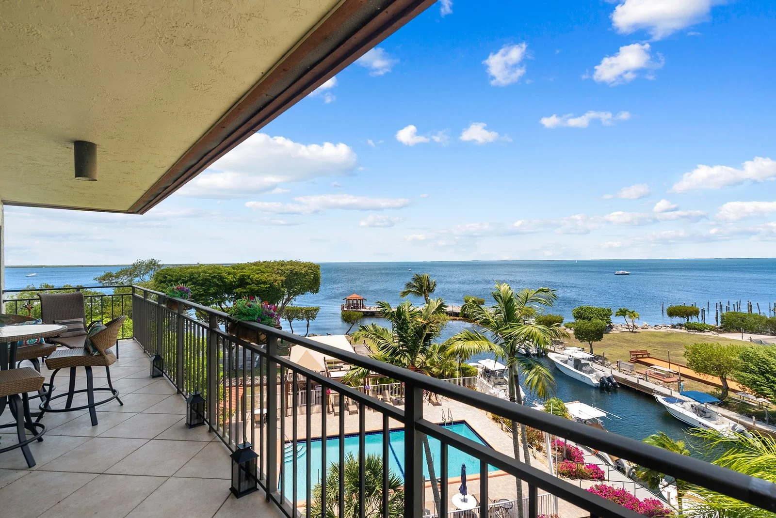tamarind-bay-club-residence-two-balcony-bay-view.JPG