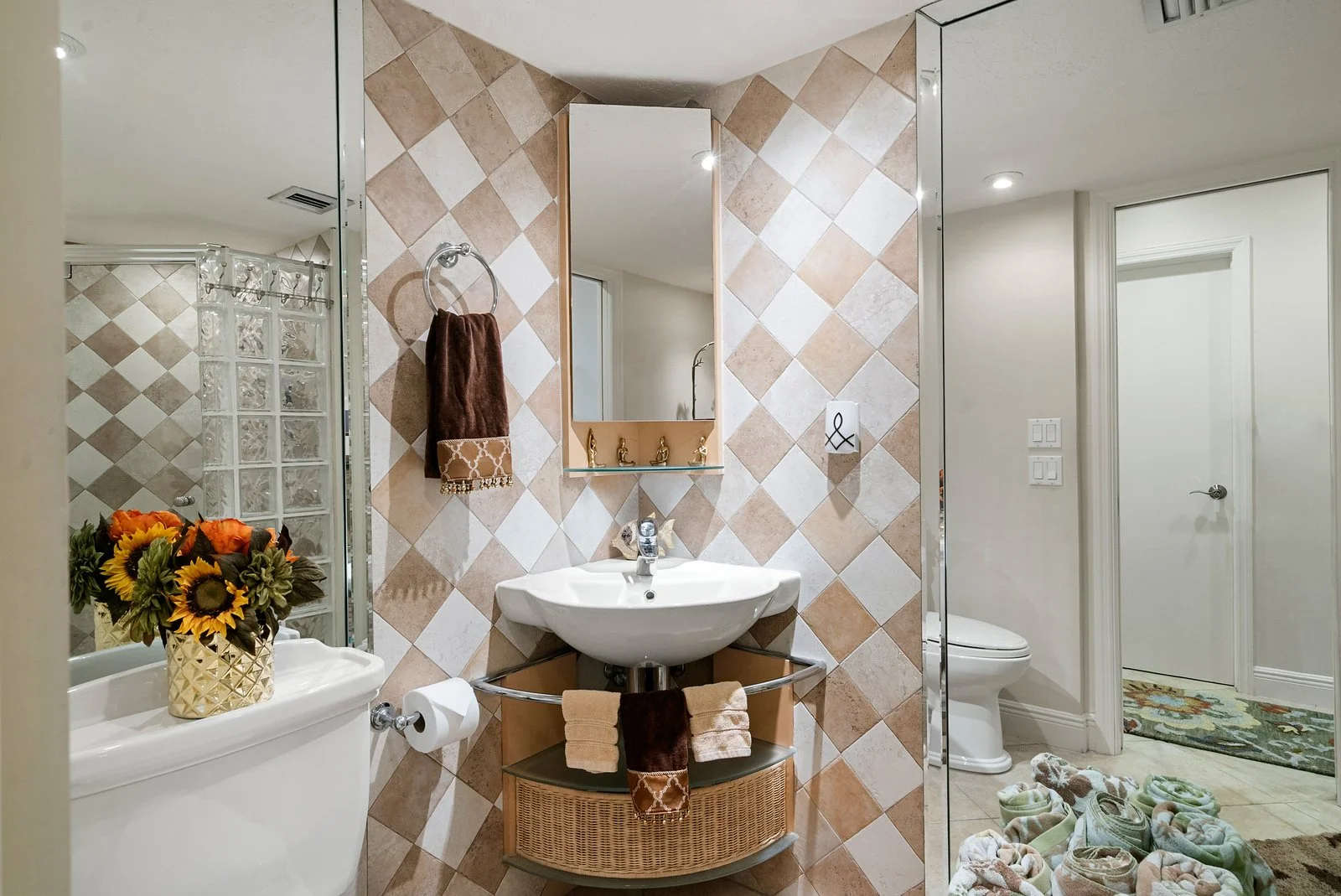 tamarind-bay-club-residence-two-bathroom-vanity-shower.JPG