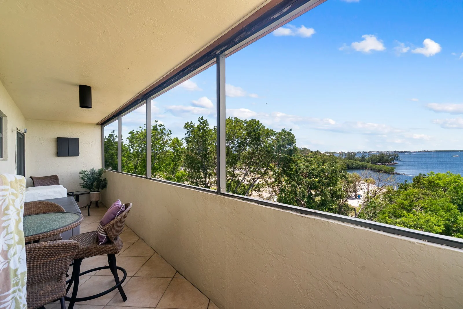 tamarind-bay-club-residence-two-covered-balcony-bay-view.JPG