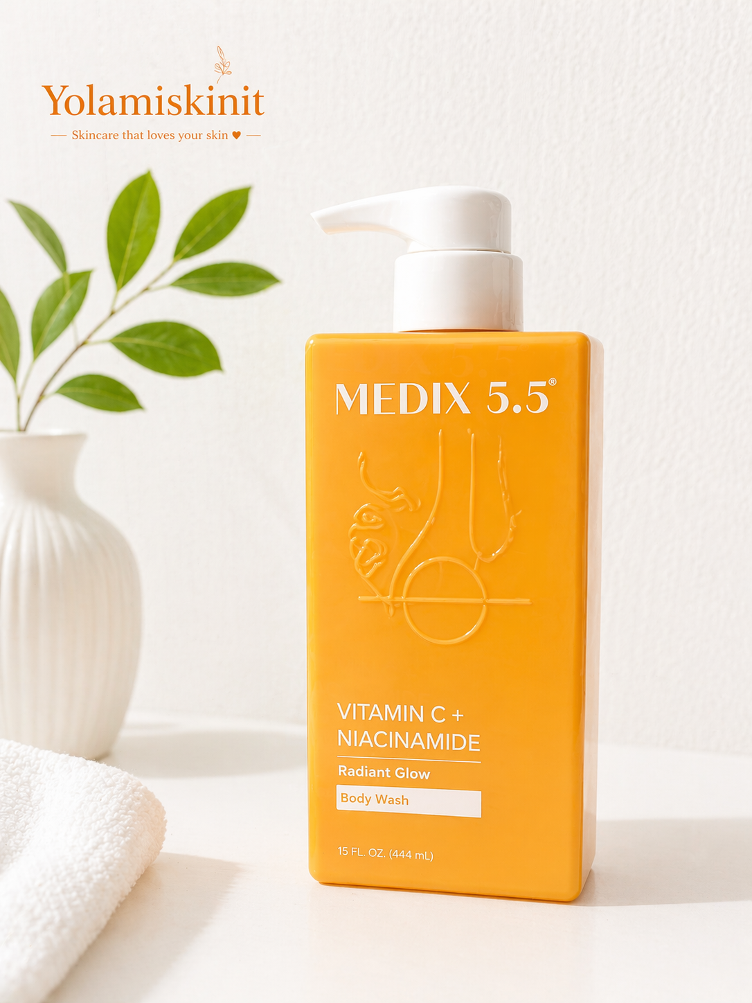 Medix 5.5 Vitamin C & Niacinamide Body Wash
