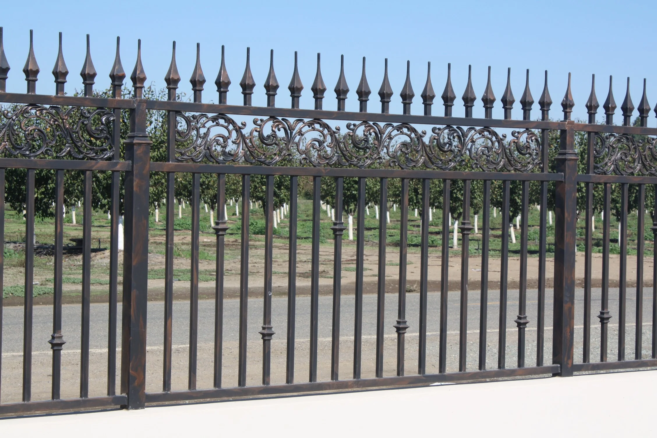 FENCE - ROSEVILLE
