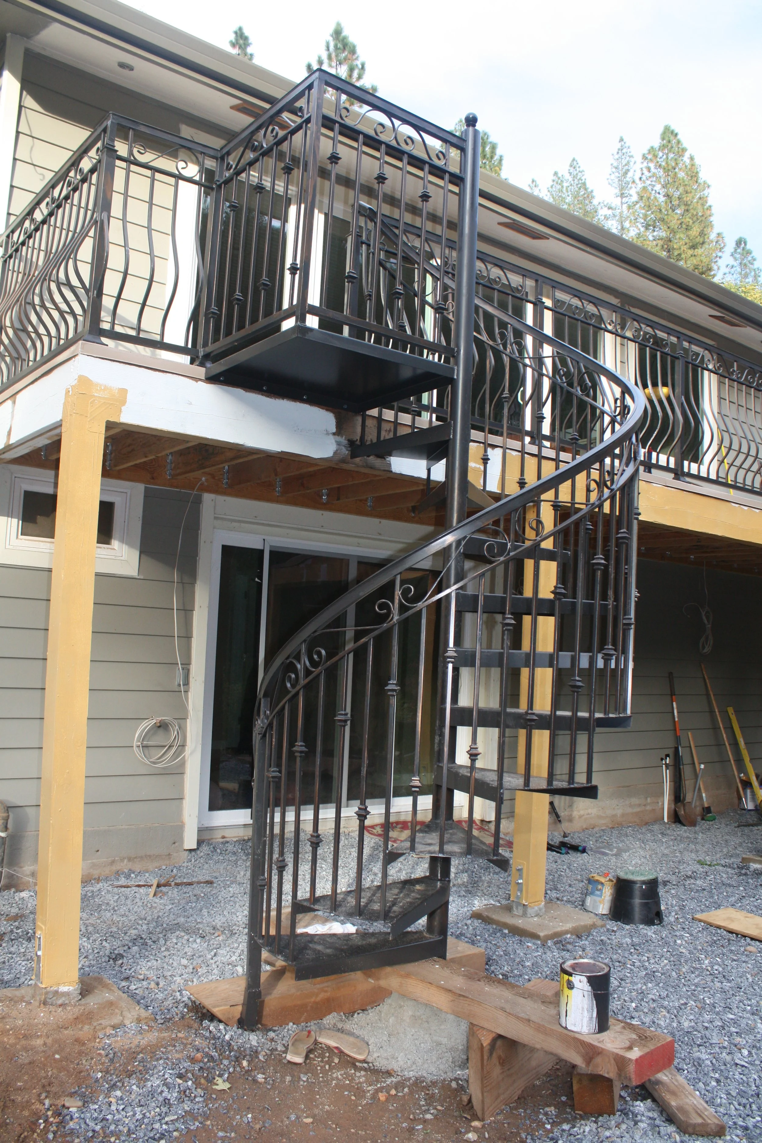 SPIRAL STAIR - FOLSOM