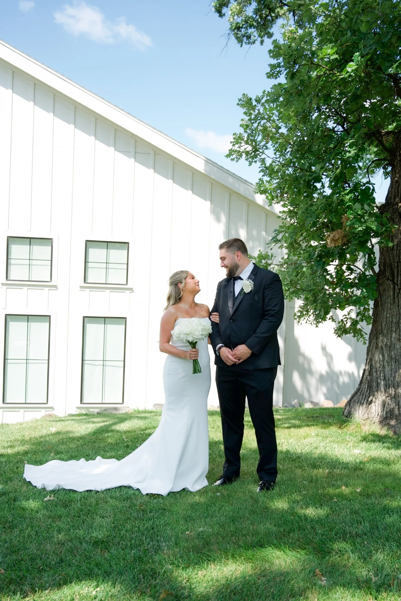 Des Moines Wedding Photographer, Des Moines Wedding Videographer, Iowa Wedding Photographer, Iowa Wedding Videographer