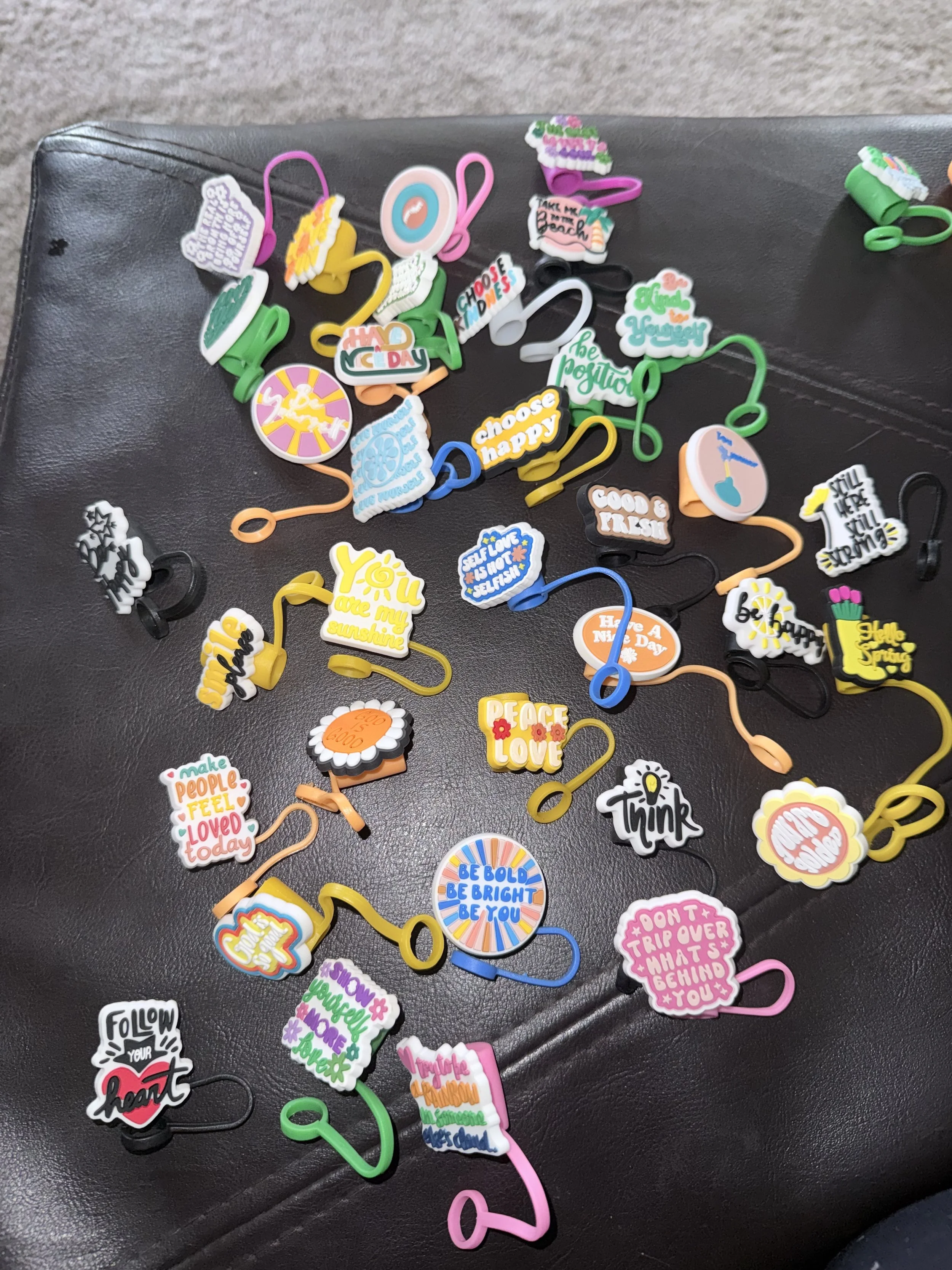 Straw Toppers