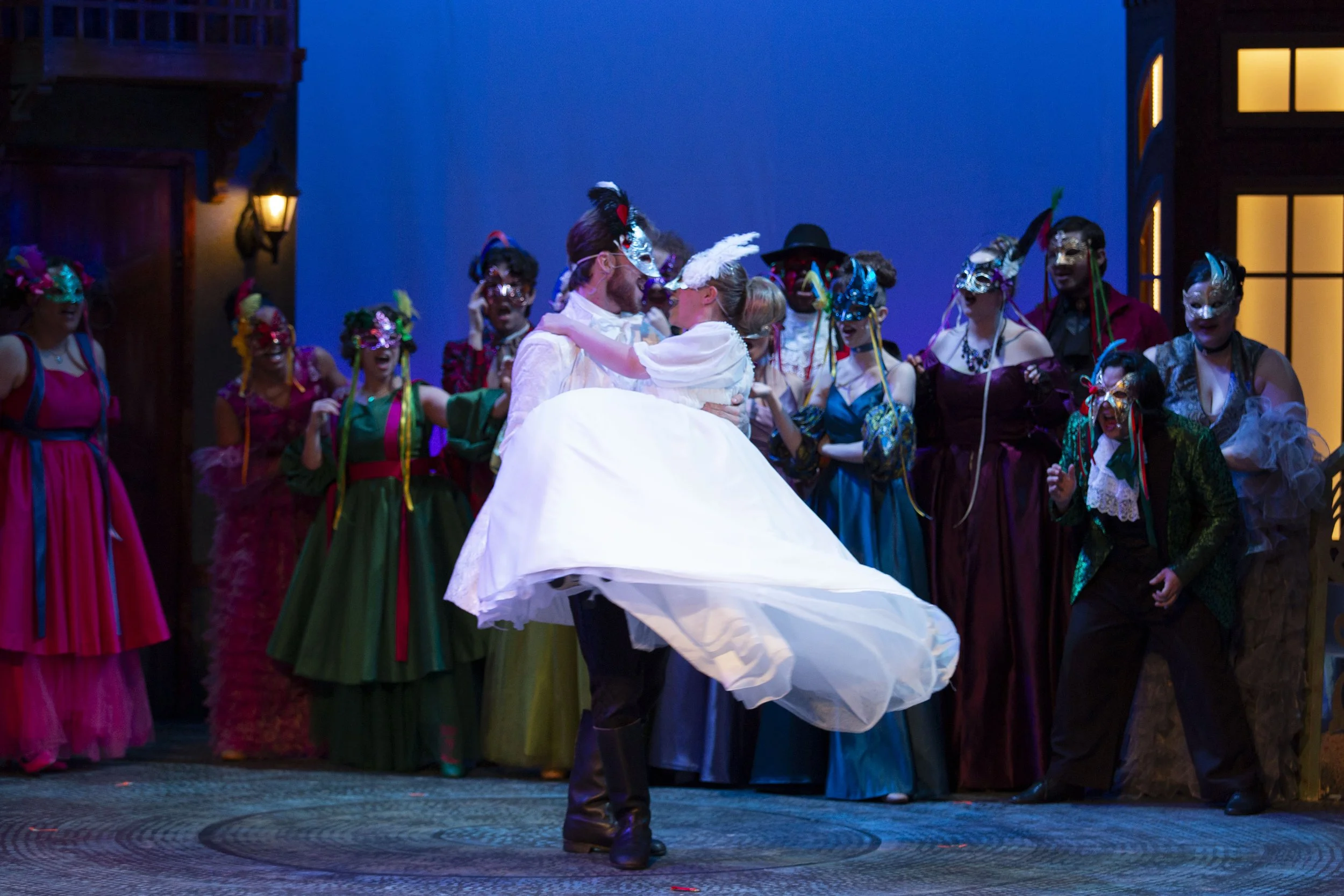 R+H Cinderella, "Ella"