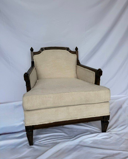 White Cushioned Chair.jpg