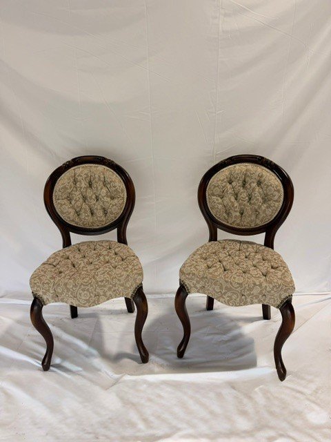 4 Ivory Medallion Chairs - Pair.jpg
