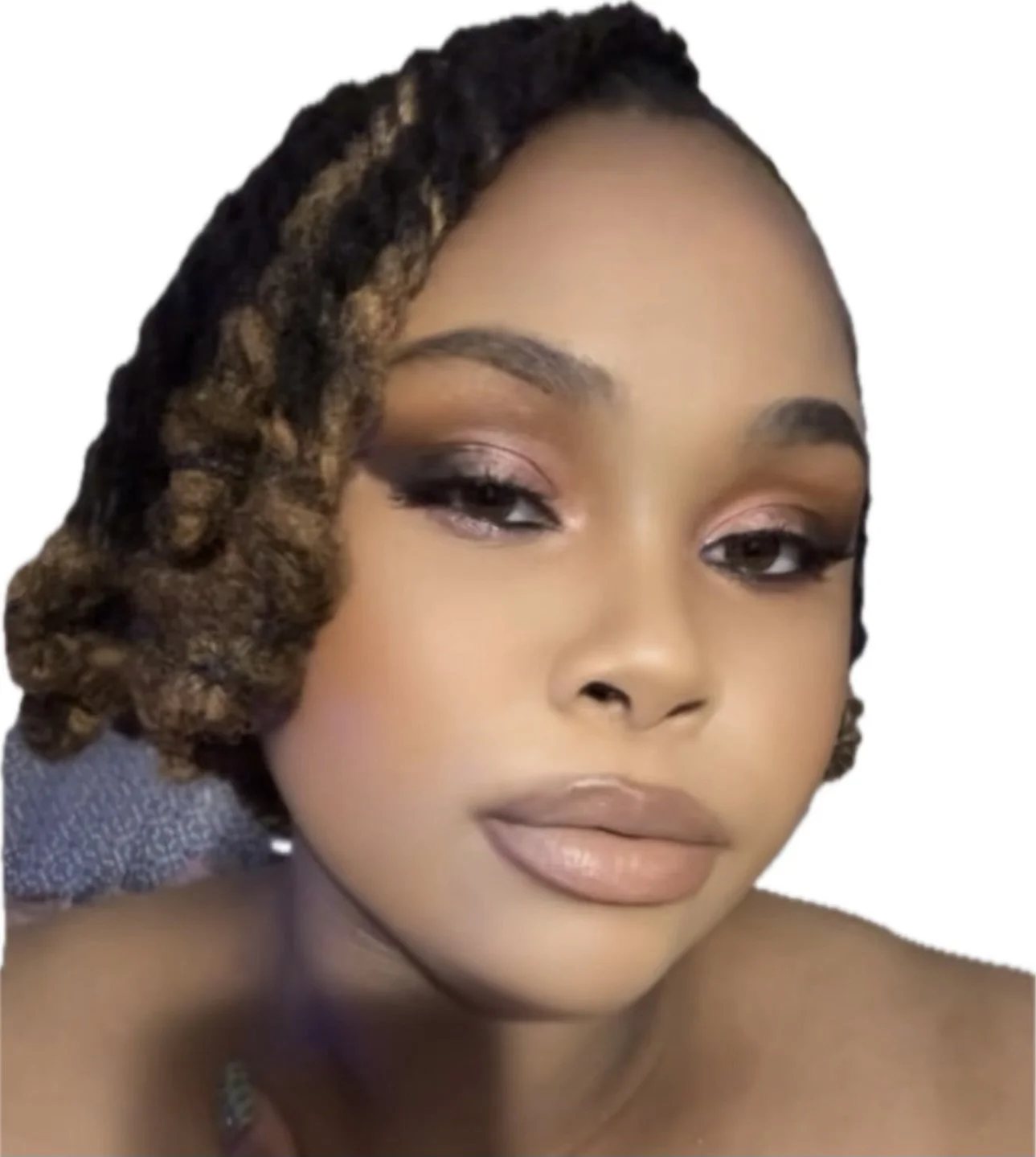 Soft Glam Makeup Look

