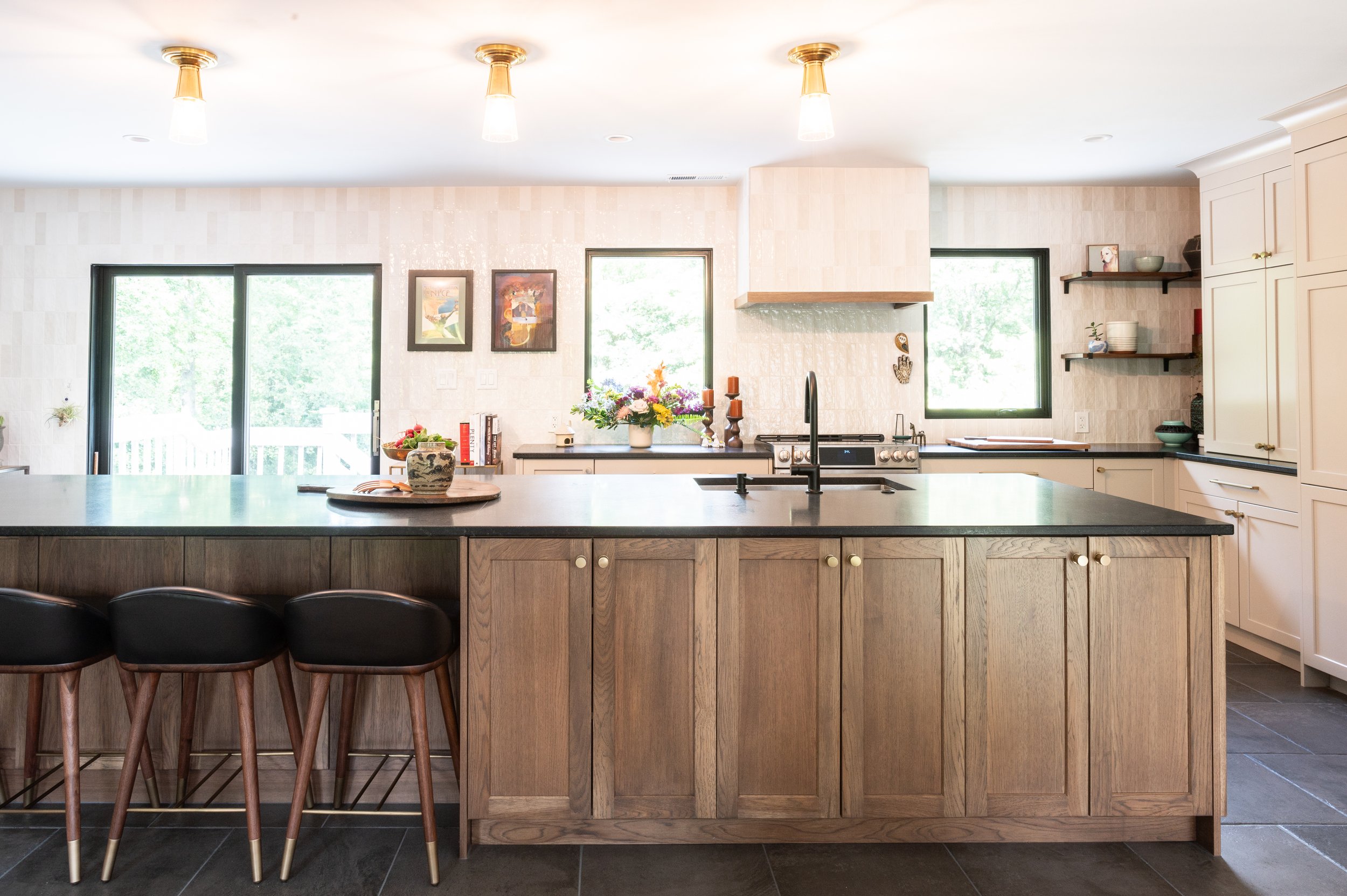 Waterfront home in Knoxville, Tennessee represented by Olivia Ragland