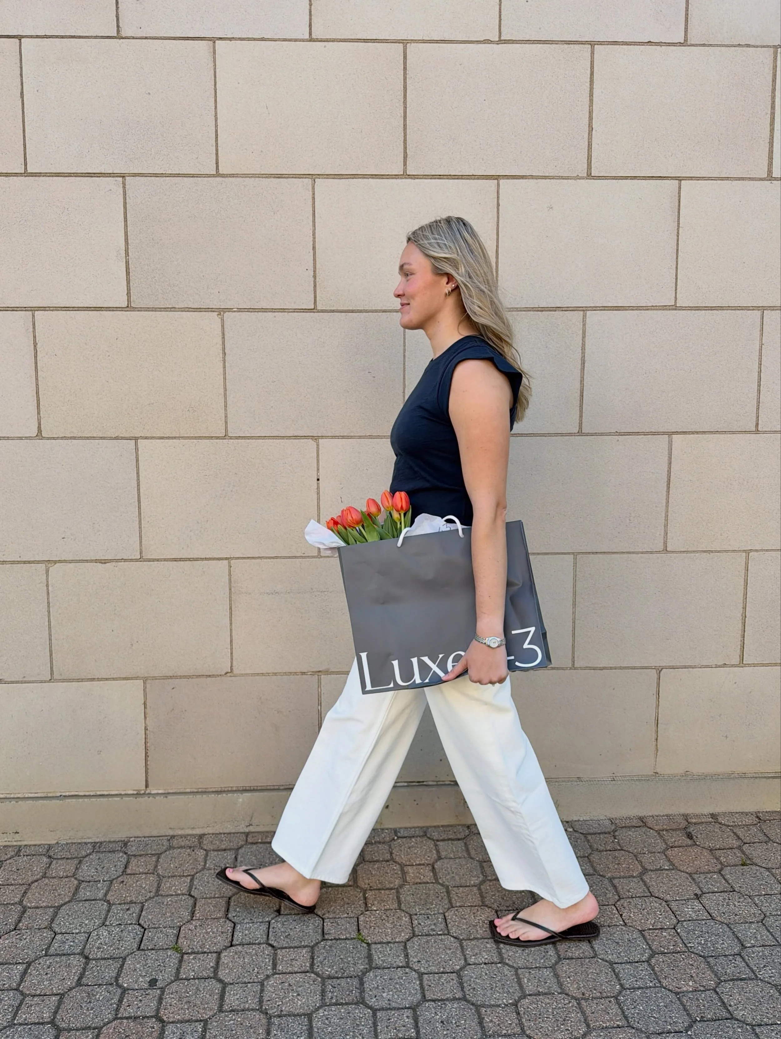 Life lately at Luxe43&hellip;
Come hang with us, we will be waiting for you on 8th St ☀️ 
.
.
#hollandmi #shoplocal #newarrivals #boutiqueshopping #shopsmall