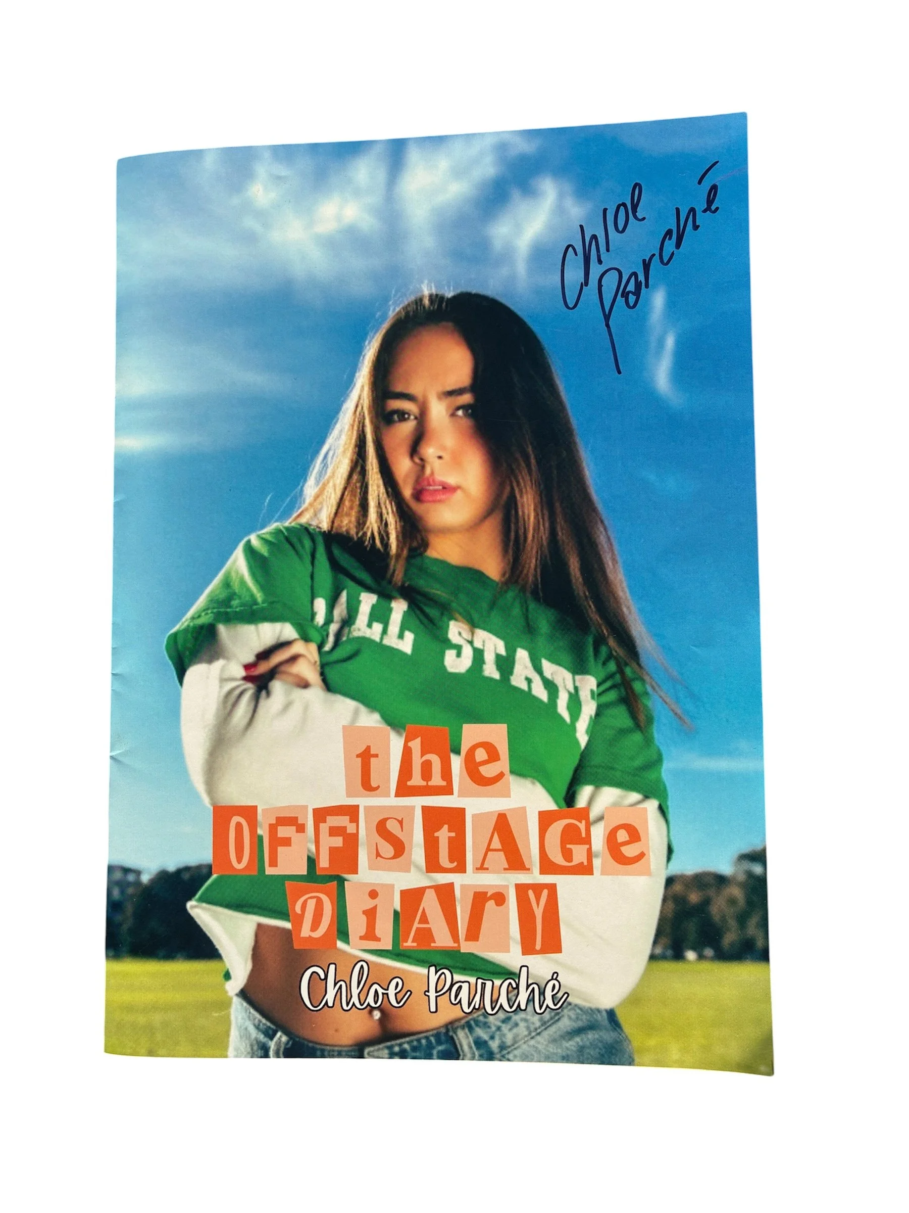 *SIGNED* Chloe Parché Magazine #02