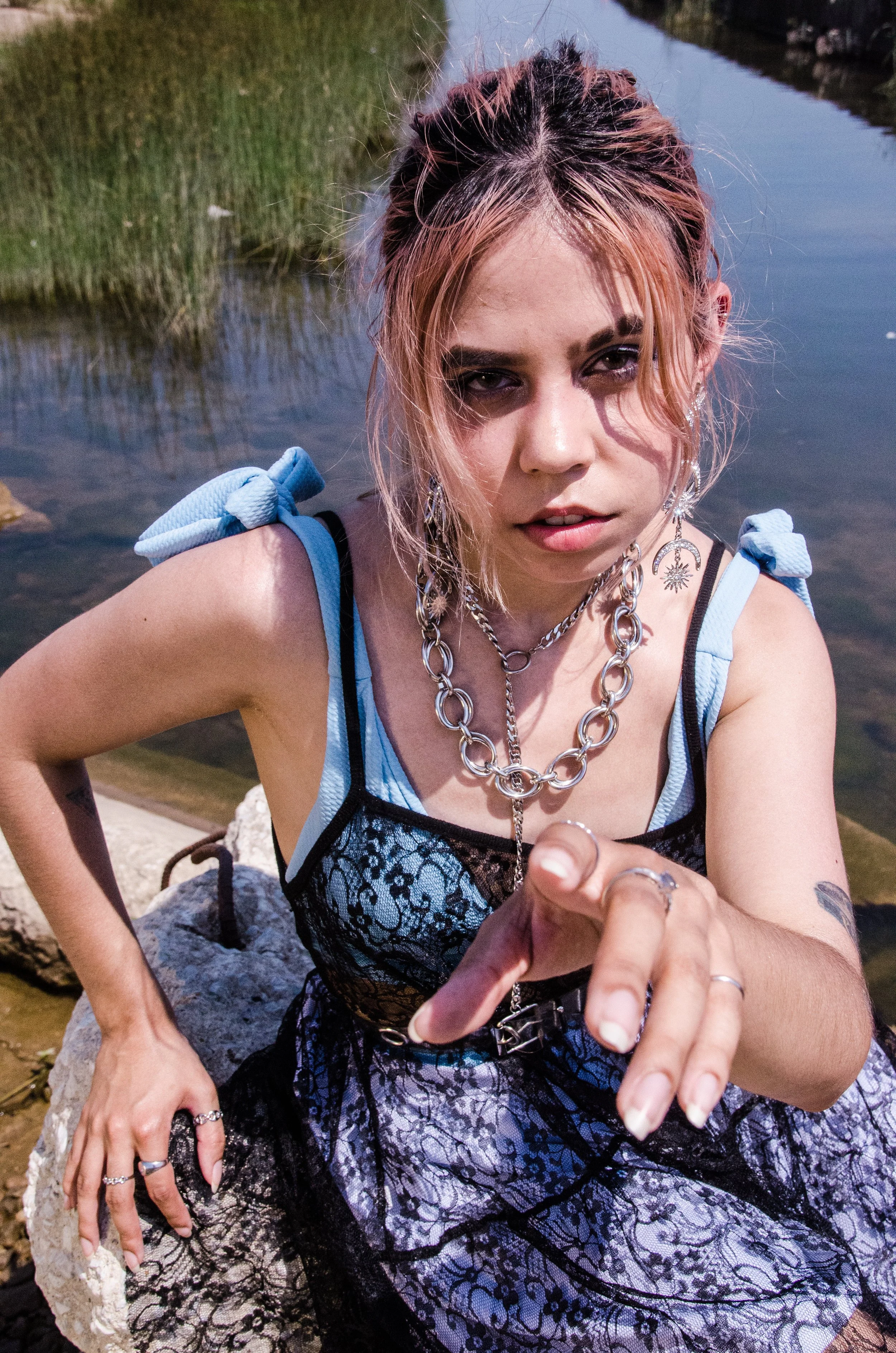 Montrose Photoshoot .1 (14 of 14).jpg