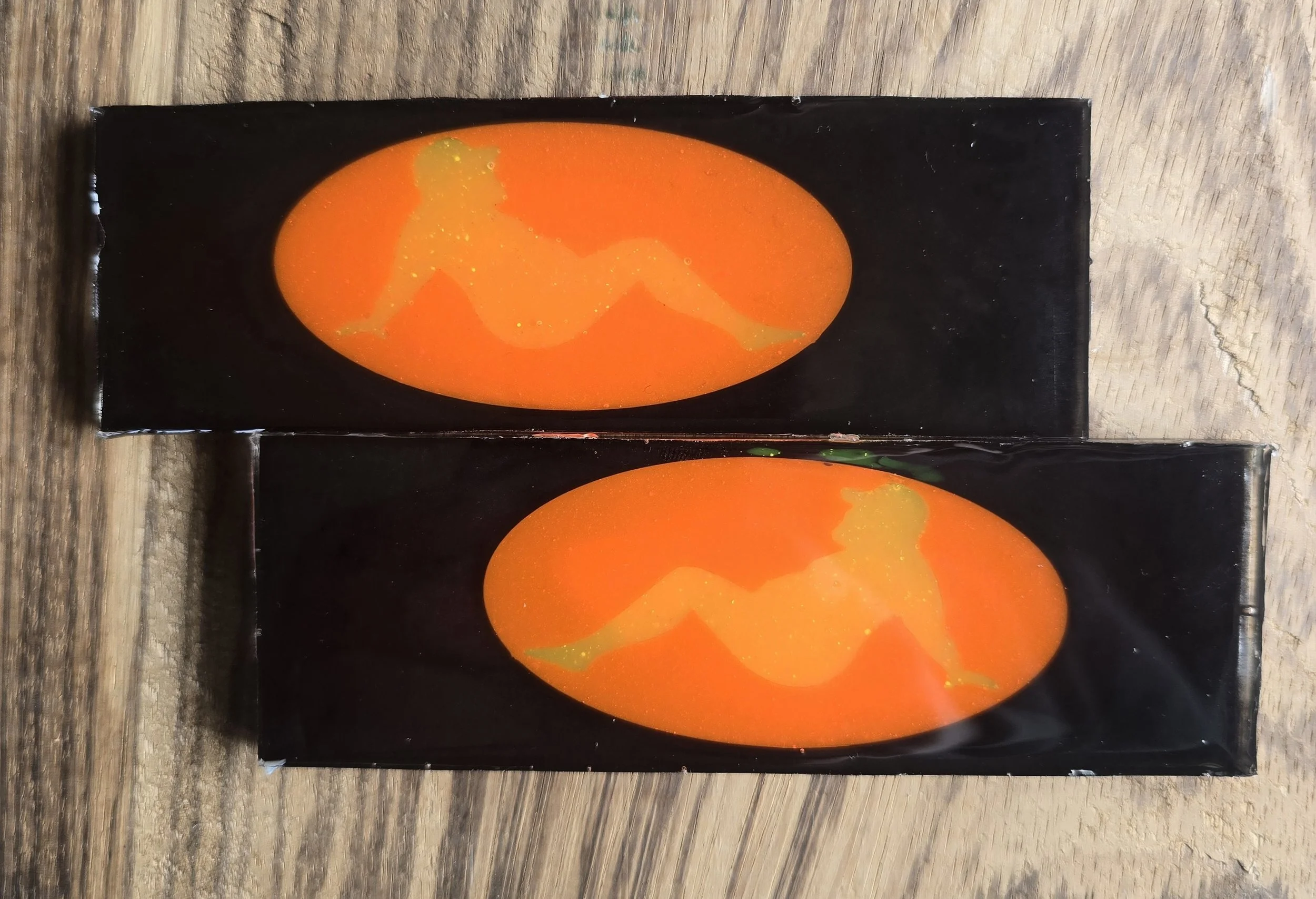 .4x2x6 inch TRUCKER BOD MUDFLAP GUY RESIN KNIFE SCALES IN BLACK, CONSTRUCTION ORANGE AND BRIGHT YELLOW