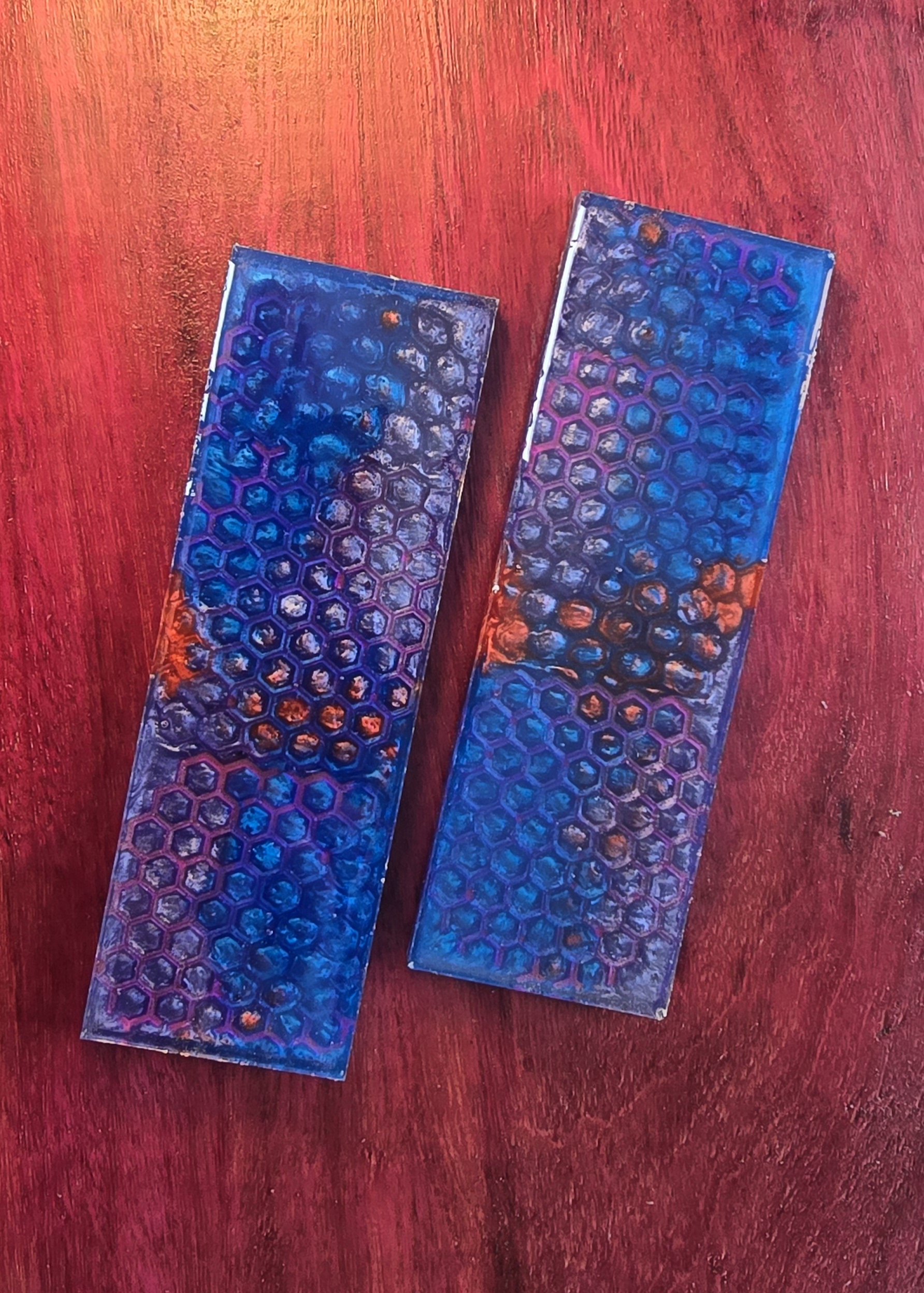 .4x2x6 inch pink honeycomb in blue red and metallic purple resin knife scales