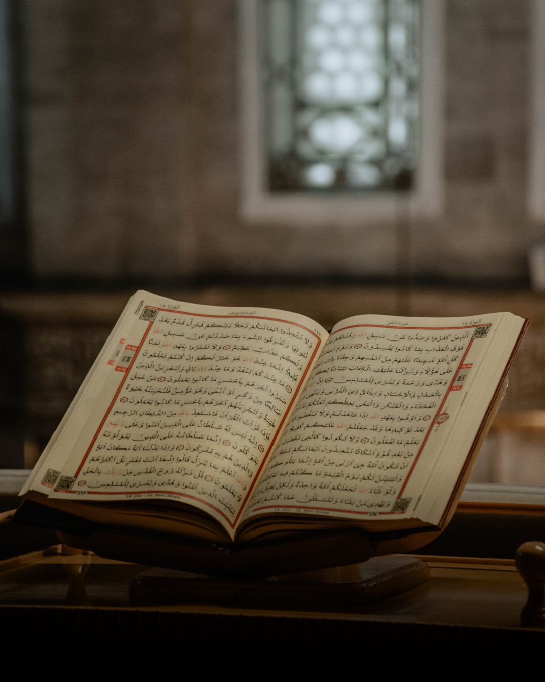 Brown Simple Ramadan Mubarak Instagram Post.png