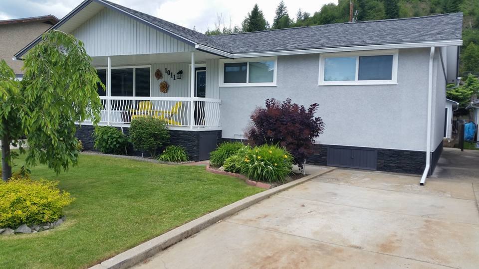 trail BC side house after first house 1 .jpg