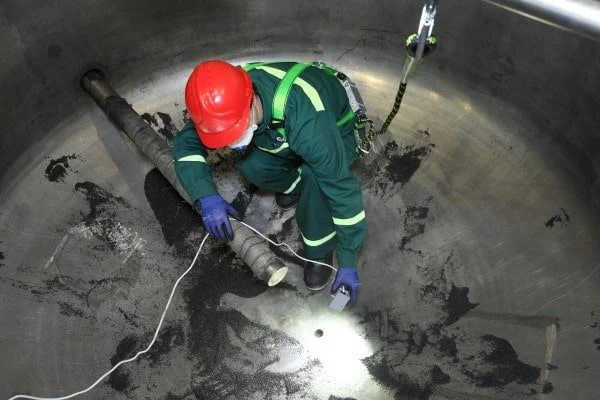 Trabajo en Espacios Confinados