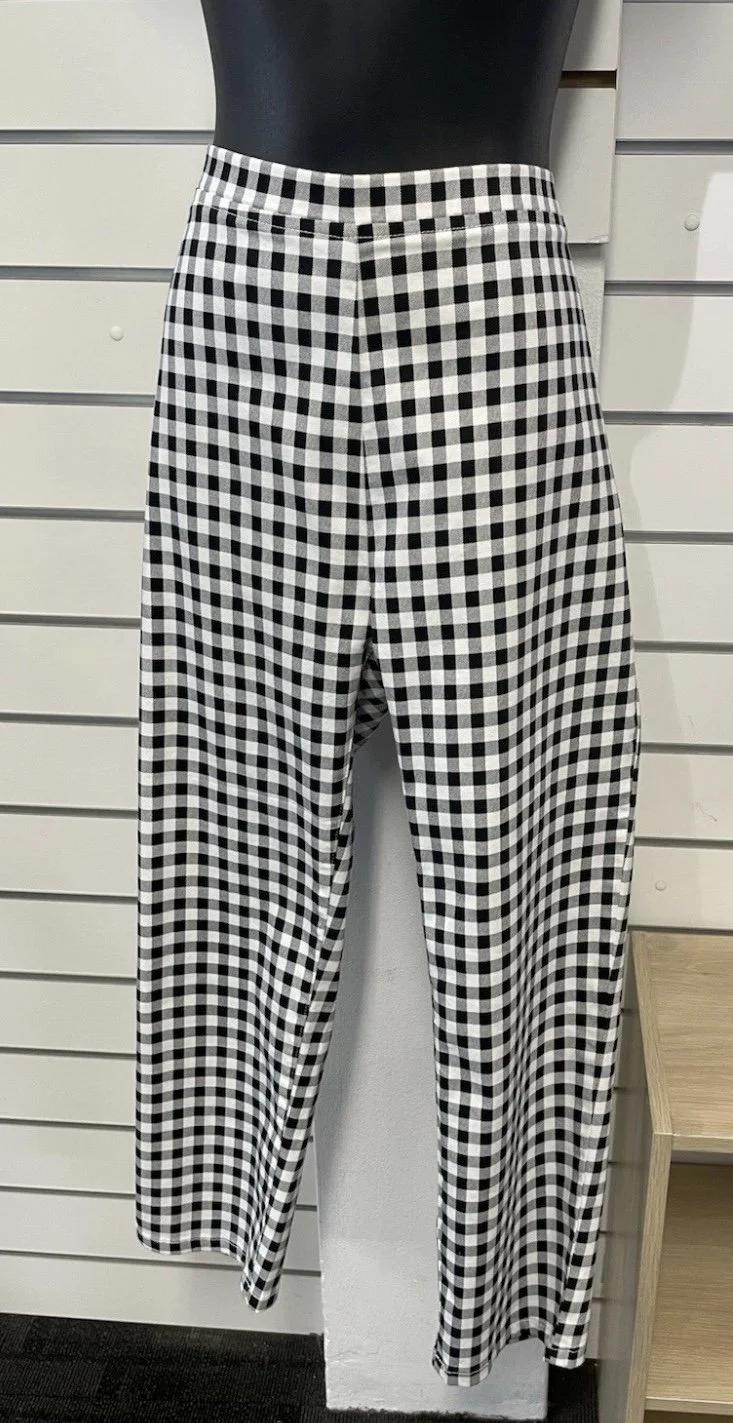 Vassalli Ladies  Golf Capri Pants