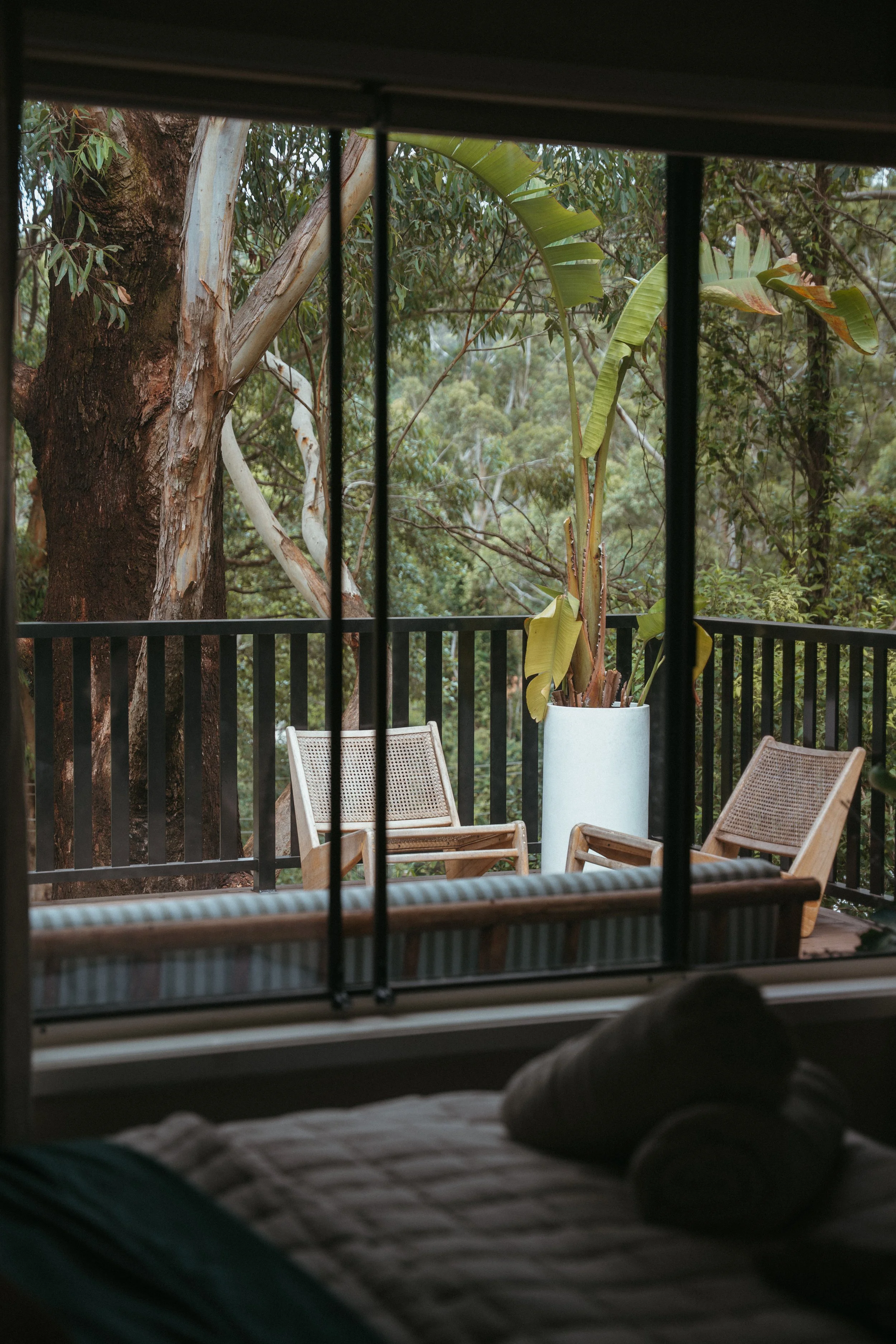 deck mid light from KING room.jpg