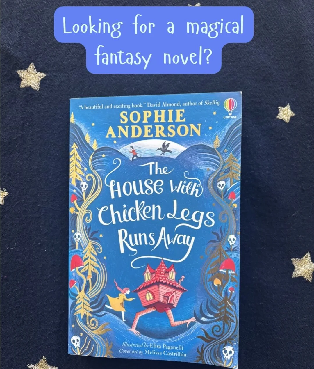 Book Review - The House with Chicken Legs Runs Away ✨🏚️🌳🌌 

By @sophieandersonauthor 
Illustrated by @elisapaganelli_illustration 
Cover art by @melissa.castrillon 
Published by @usborne_books 

This sequel to the 2018 magical &lsquo;The House Wit