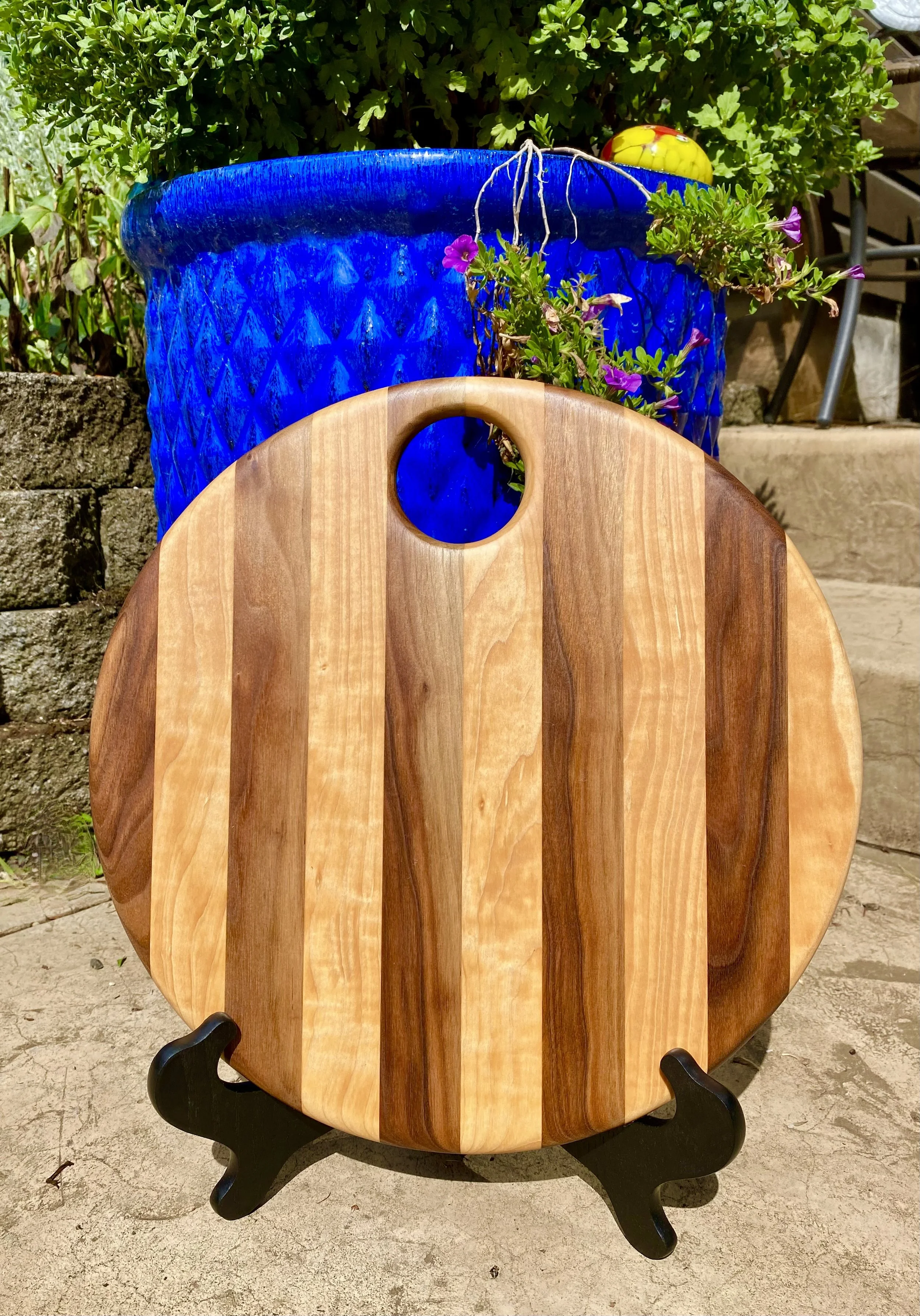 NEW - Walnut & Maple Round