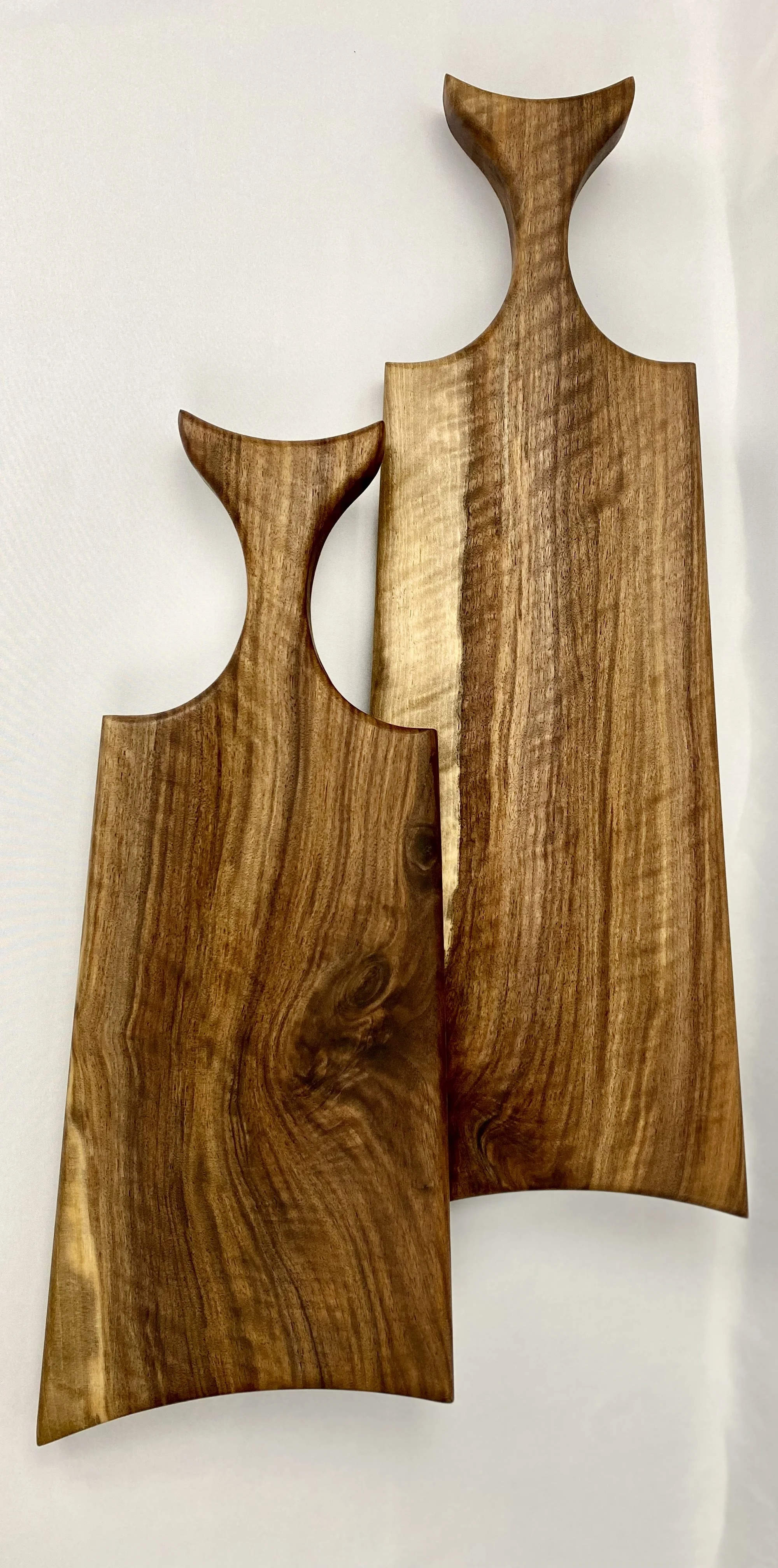 CUTTING Fish Tail 2 Walnut - Made to Order4.jpeg
