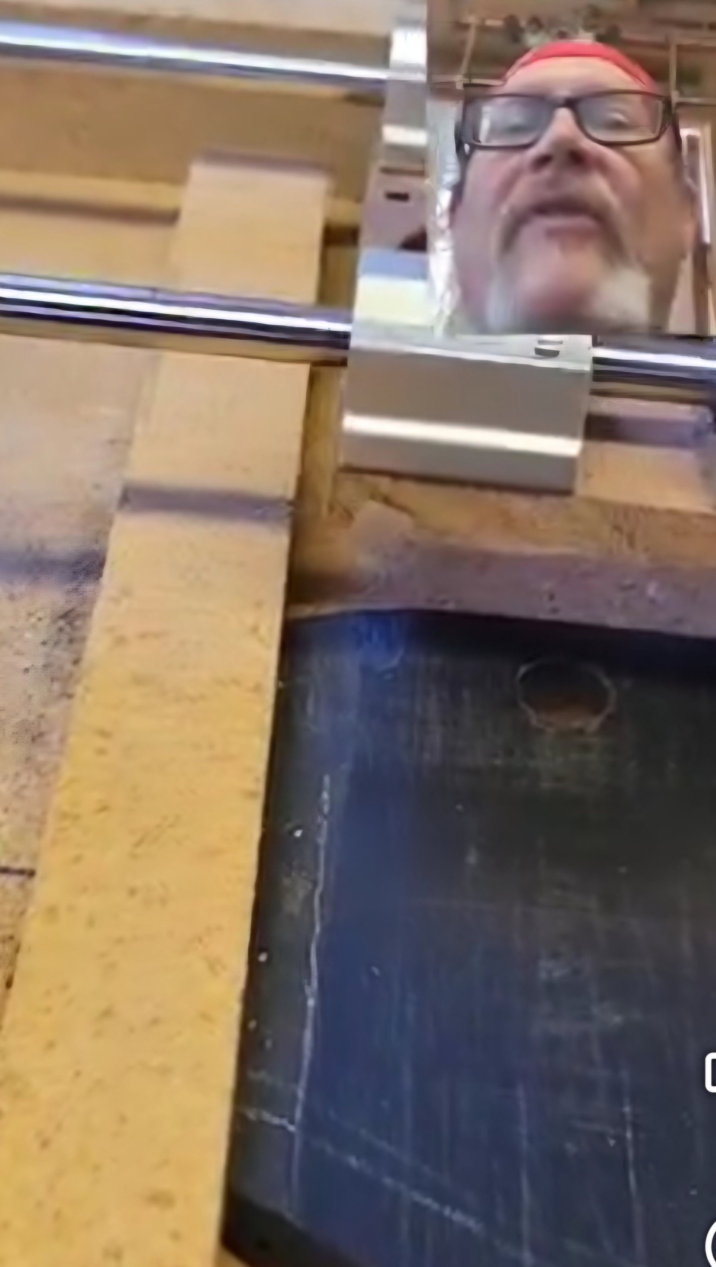 channel cut jig.jpg