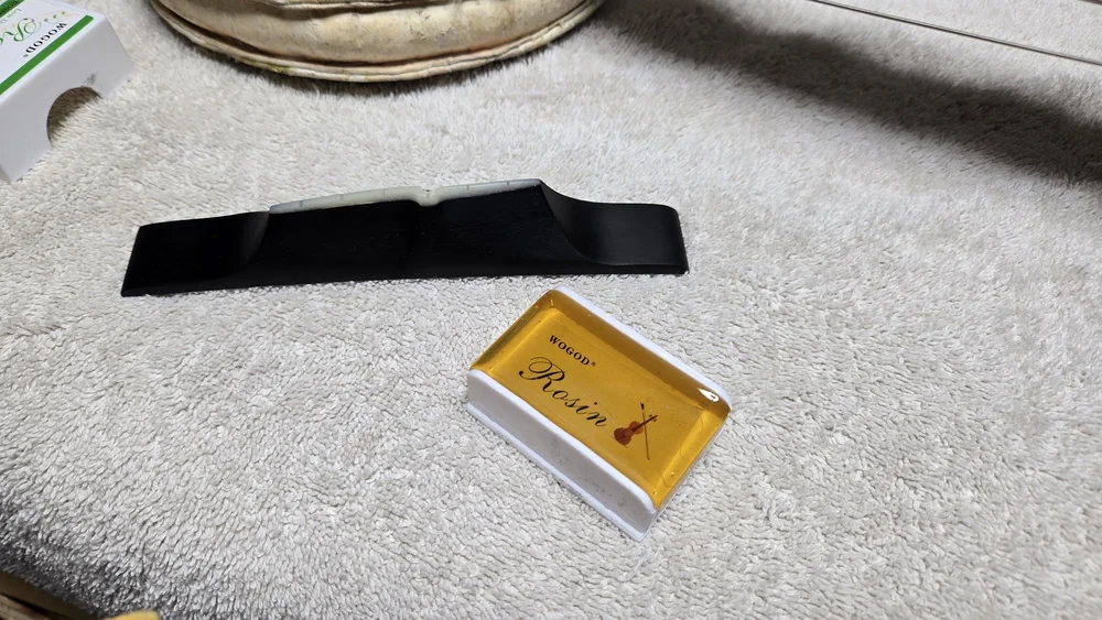 Bullfrog Archtop &mdash; bridge and setup