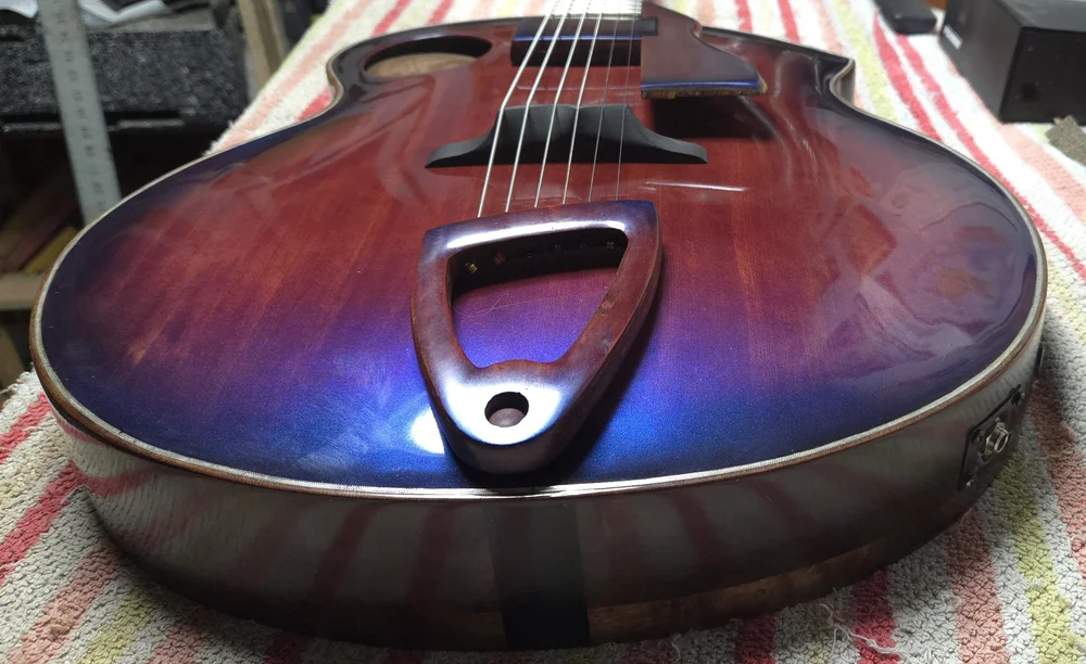 Bullfrog Archtop &mdash; the instrument