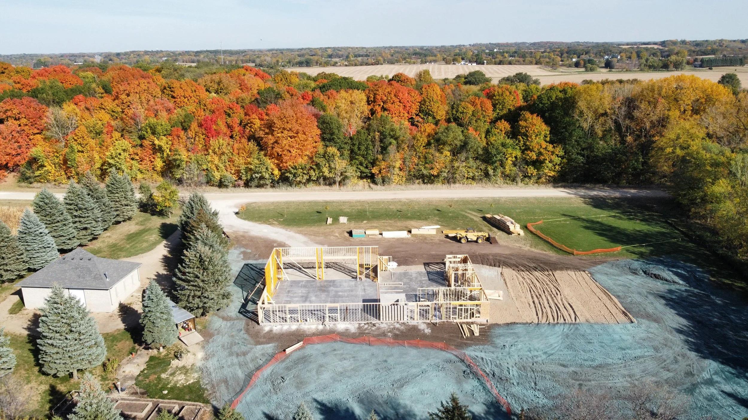 16 sprengeler-construction-barndominium-framing-progress-rural-home-build.JPG