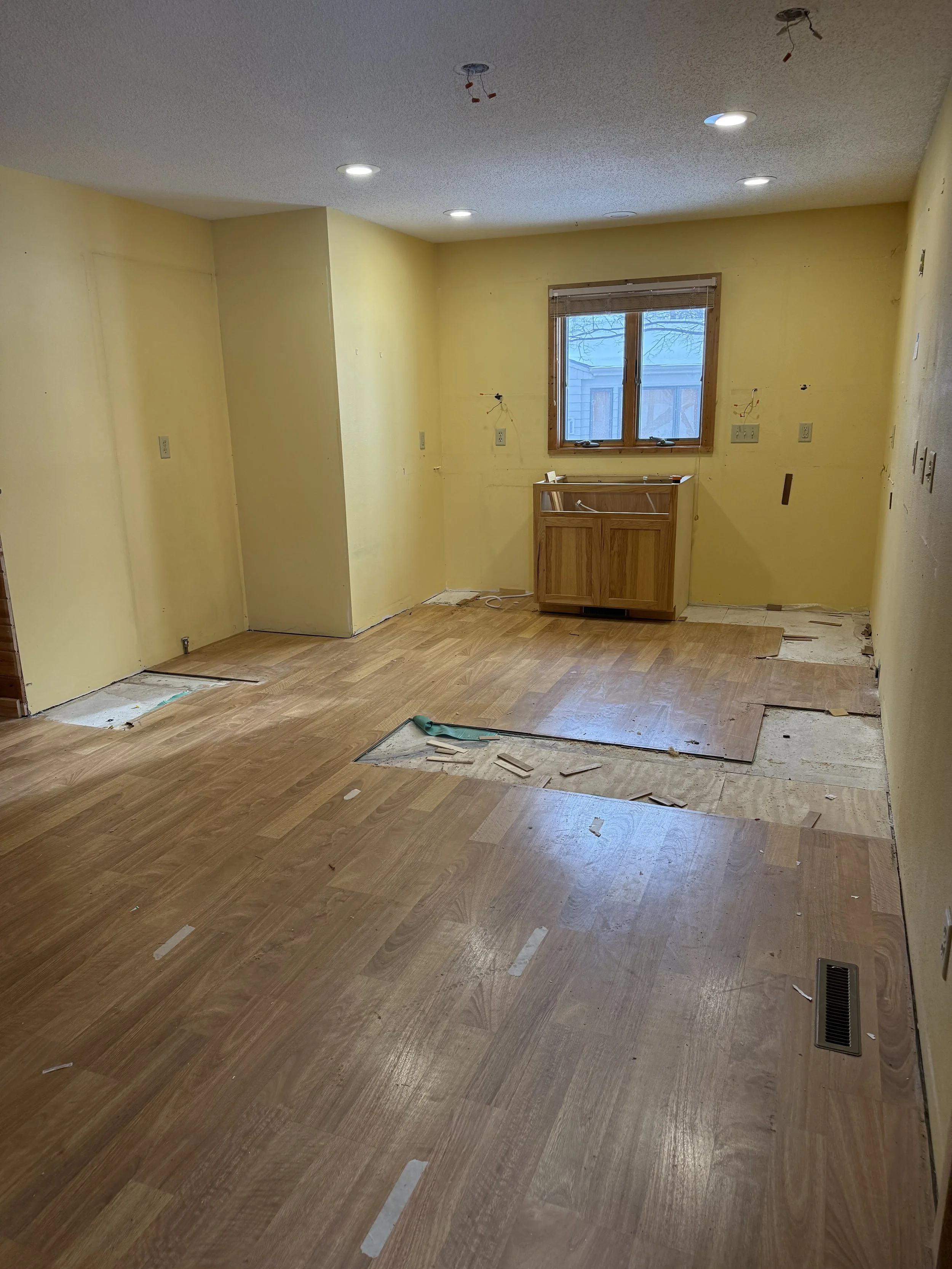 sprengeler-construction-remodel-kitchen-demo-floor-removal-preparation.jpeg