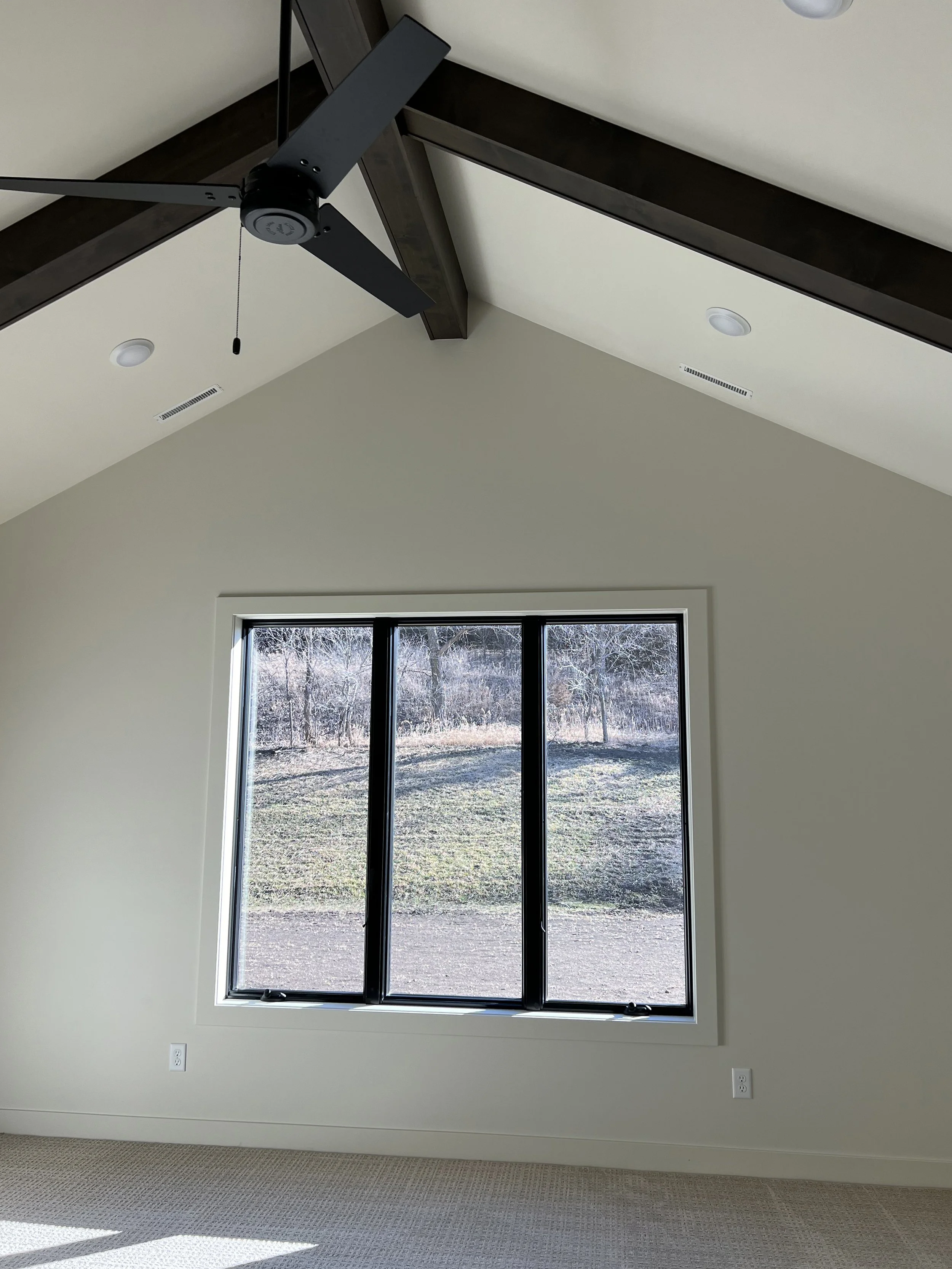 8 sprengeler-construction-bedroom-vaulted-ceiling-exposed-beams-mankato-mn.jpeg