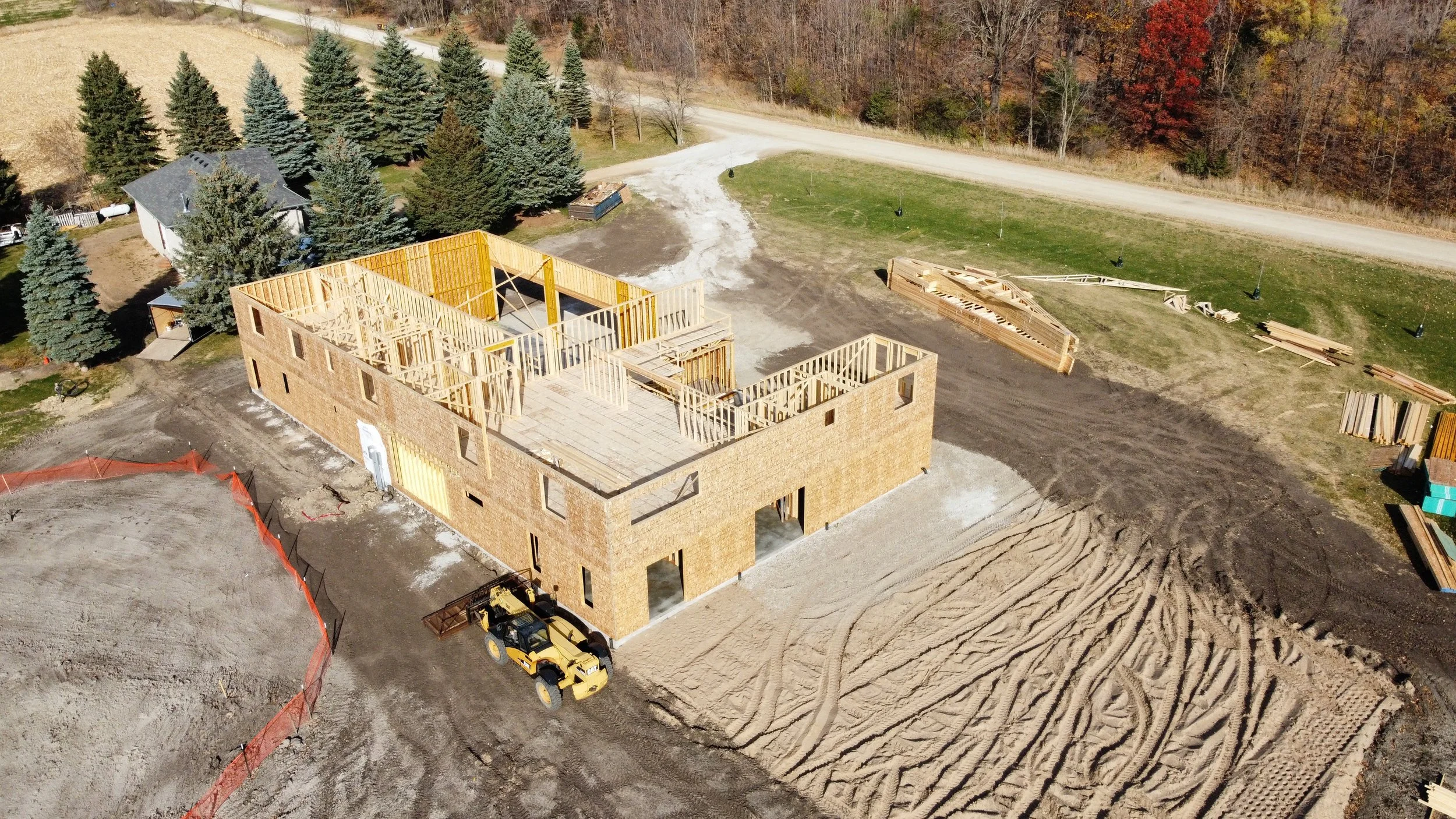 24 sprengeler-construction-barndominium-interior-room-framing-detail.JPG