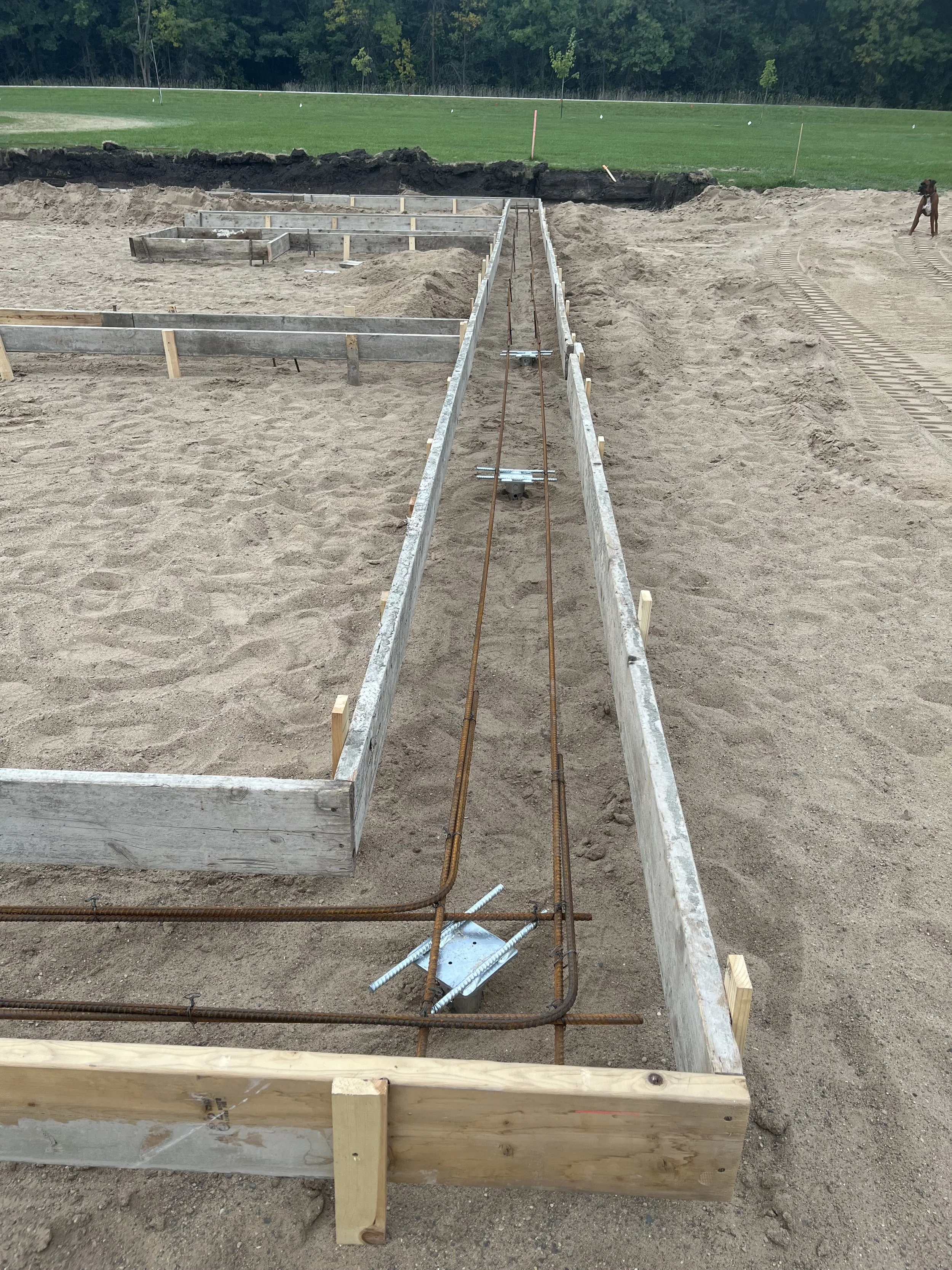 3b sprengeler-construction-barndominium-footings-forms-rebar-foundation.jpeg