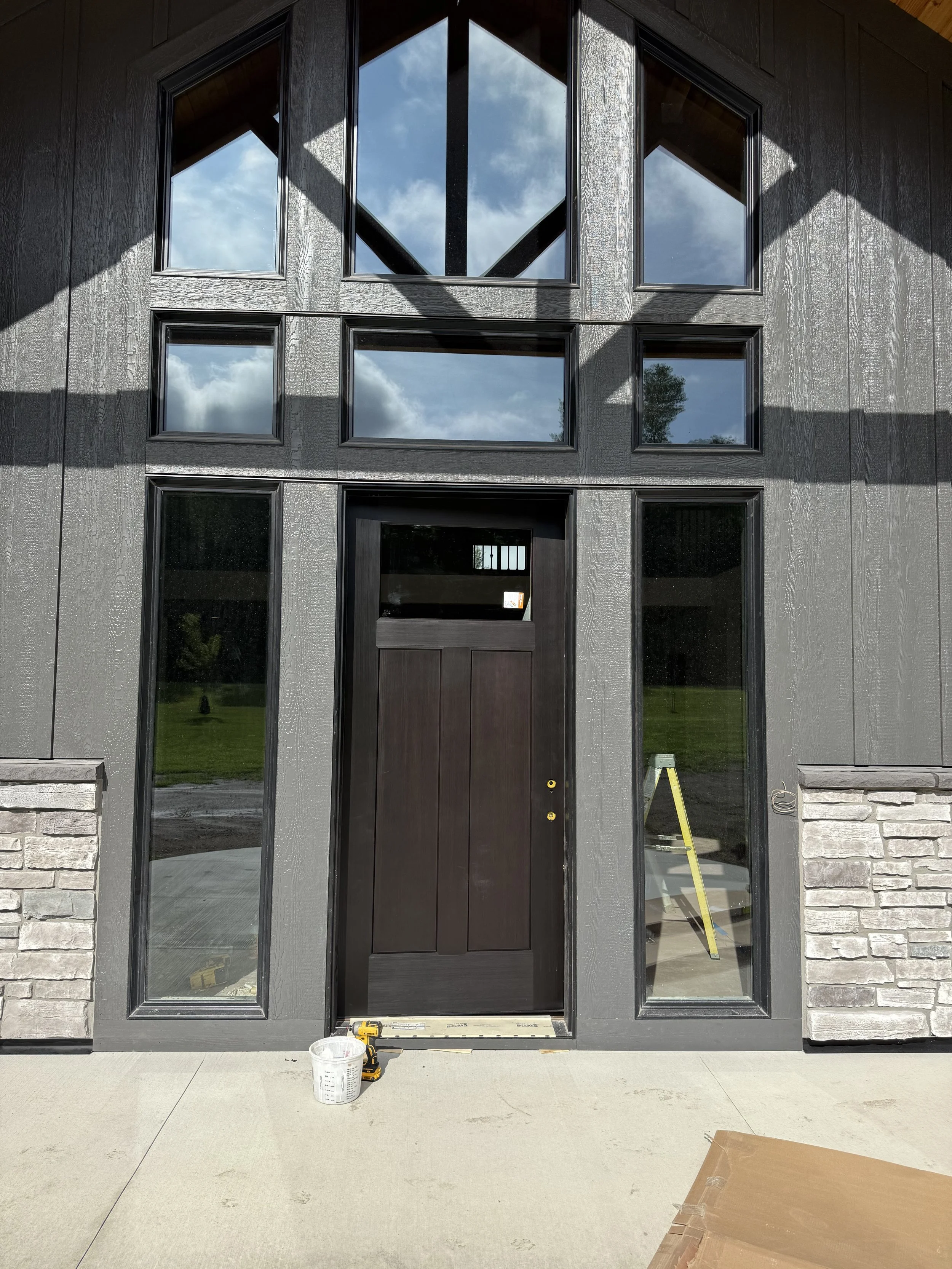 51 sprengeler-construction-modern-front-door-window-design.jpeg