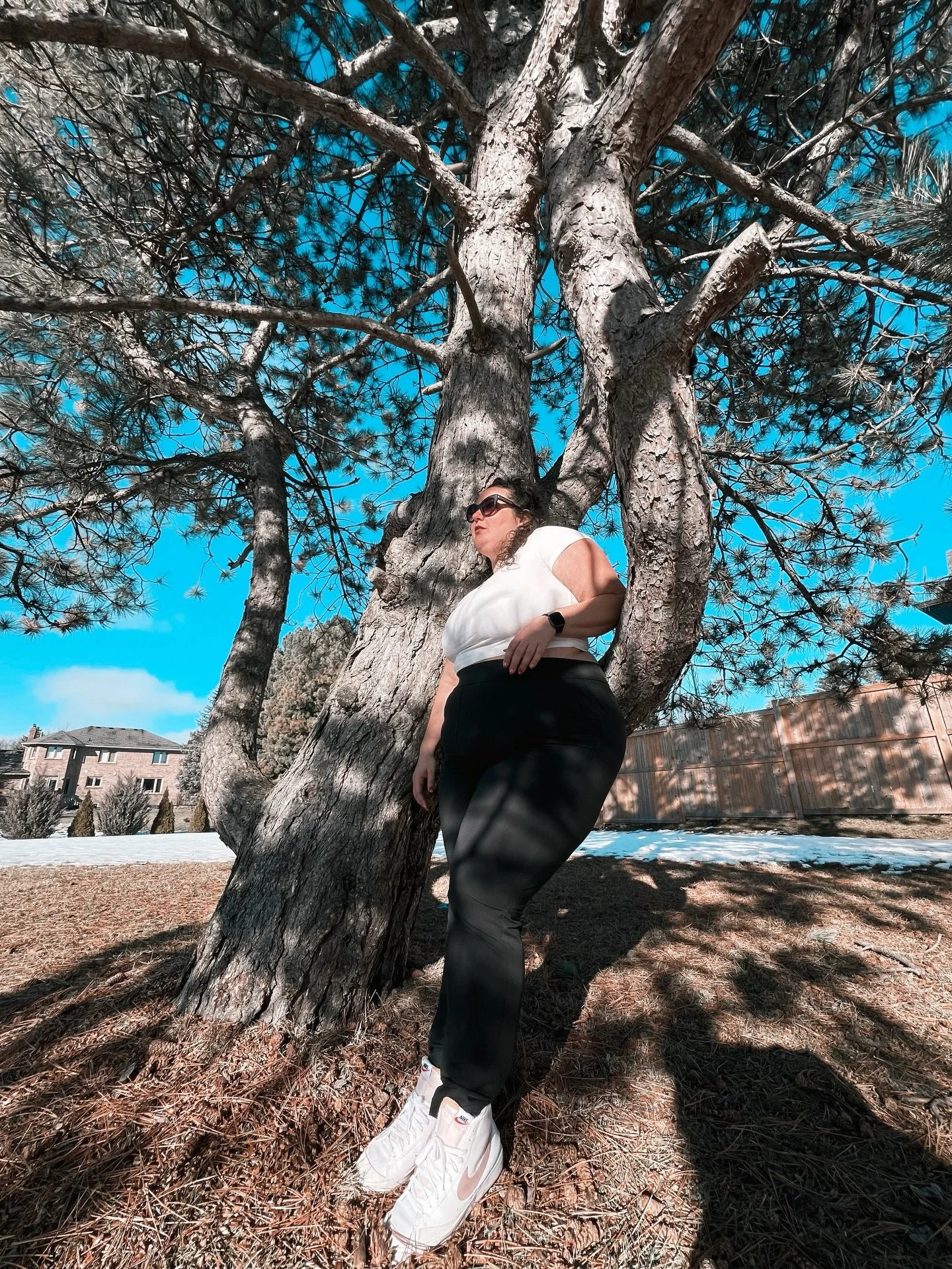 On this day 2 years ago I did a mini shoot for @alderapparel in my sister&rsquo;s backyard. The pants are still badass, the conscripted photographer was dope (s/o @sonyaluch 📸 ) but most importantly, note the blue skies and t shirt

This winter can 