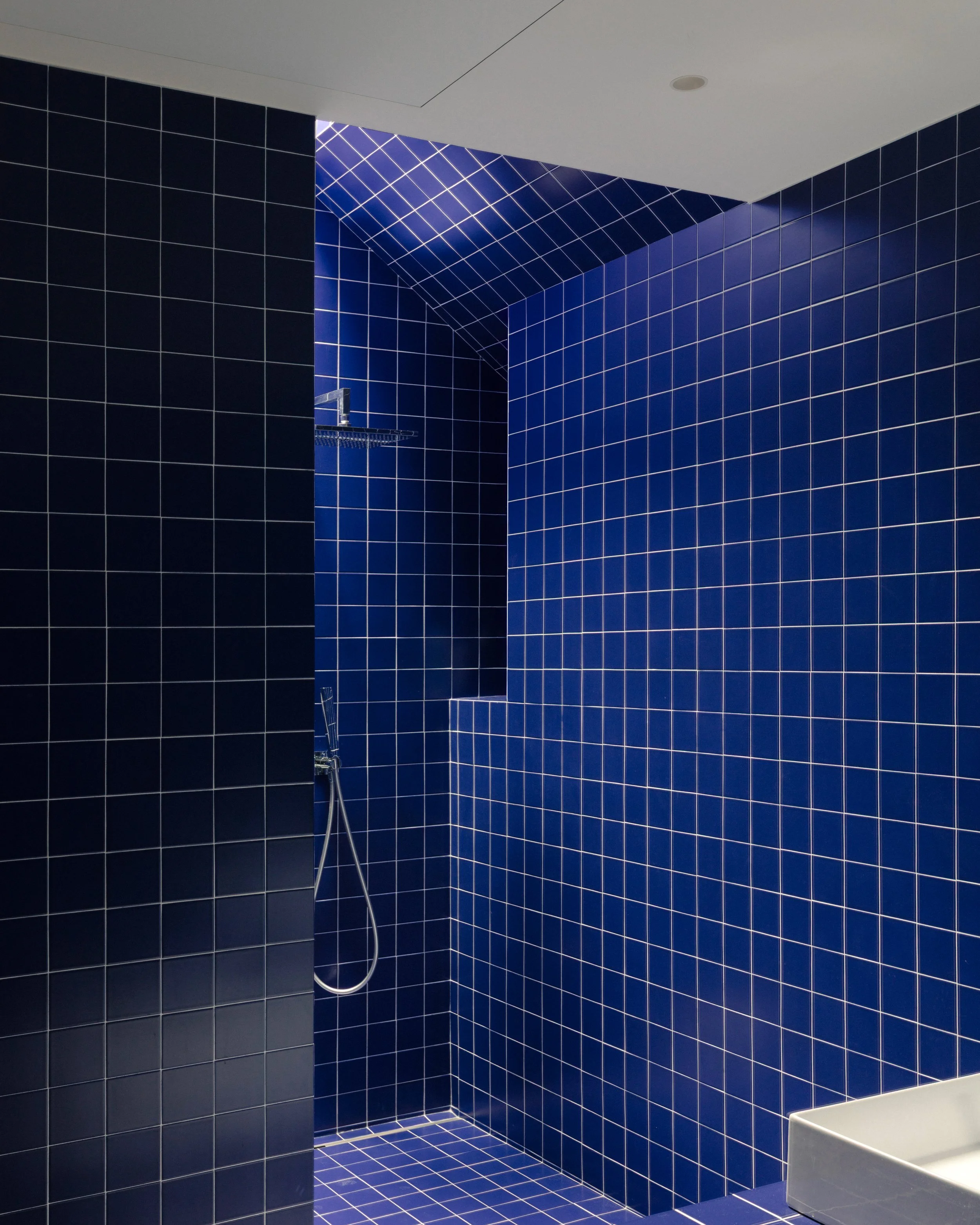 tiles blue nicchia architecture