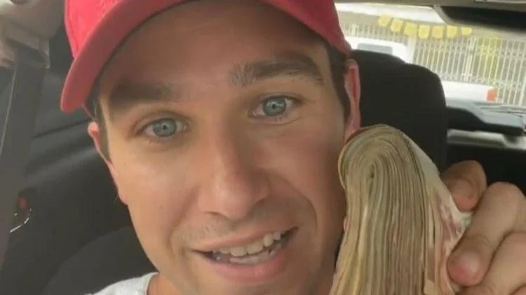 Jon Cossu  ANIMAL ABUSER & FRAUDESTER 