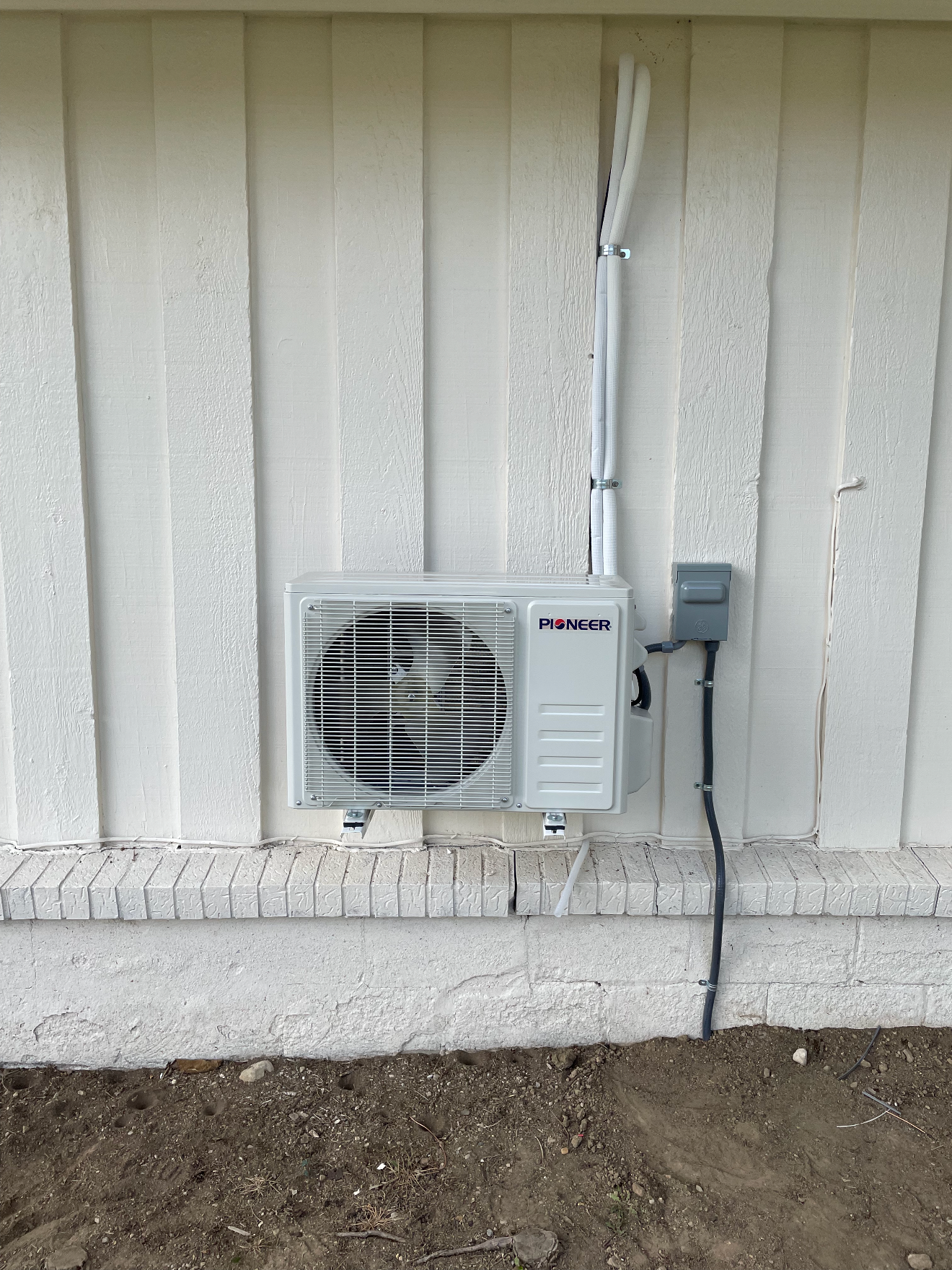 Oranssi project: slat roof