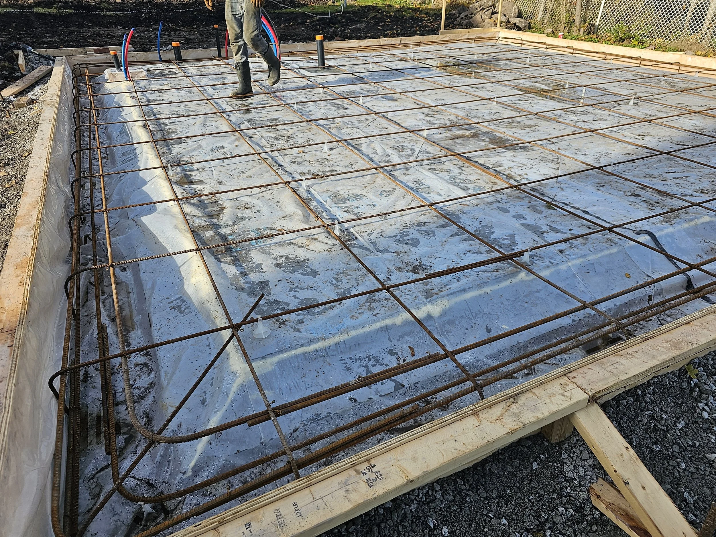 Engineered/Insulated slab.  Ready for the hard work.