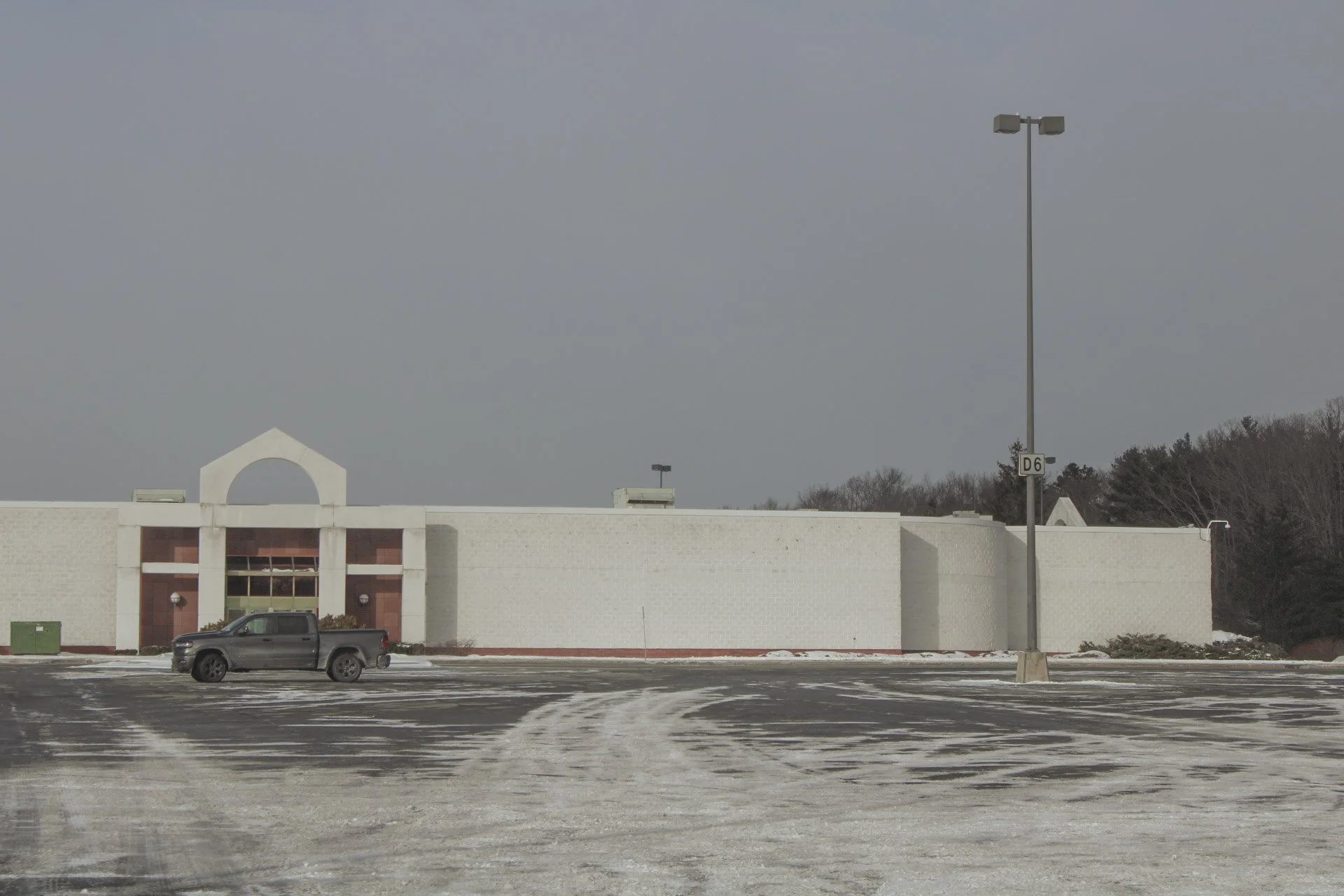 The Death of the Mall: A Visit to Saratoga's Empty Anchor