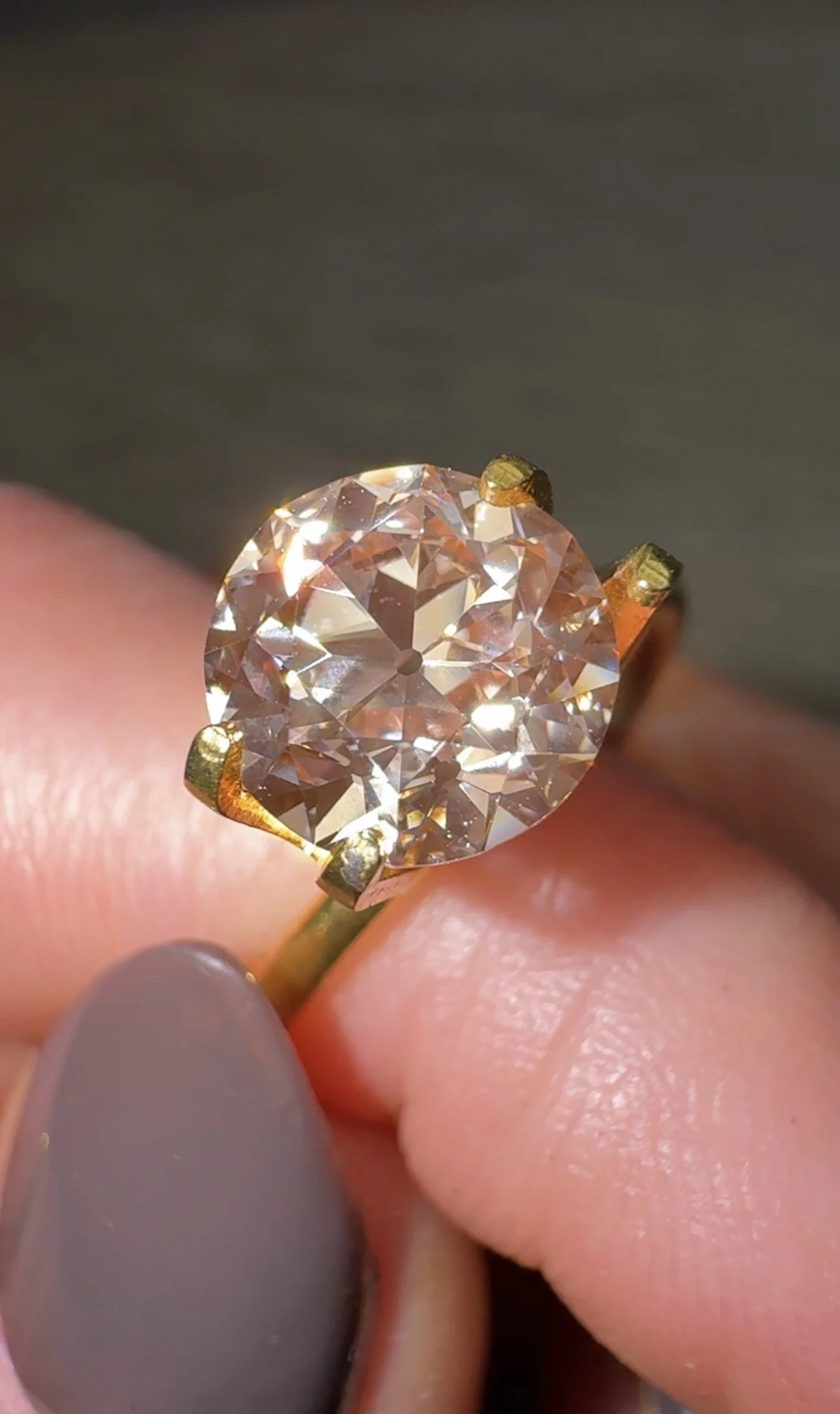 2.00 carat euro round cut diamond - light pink champagne
