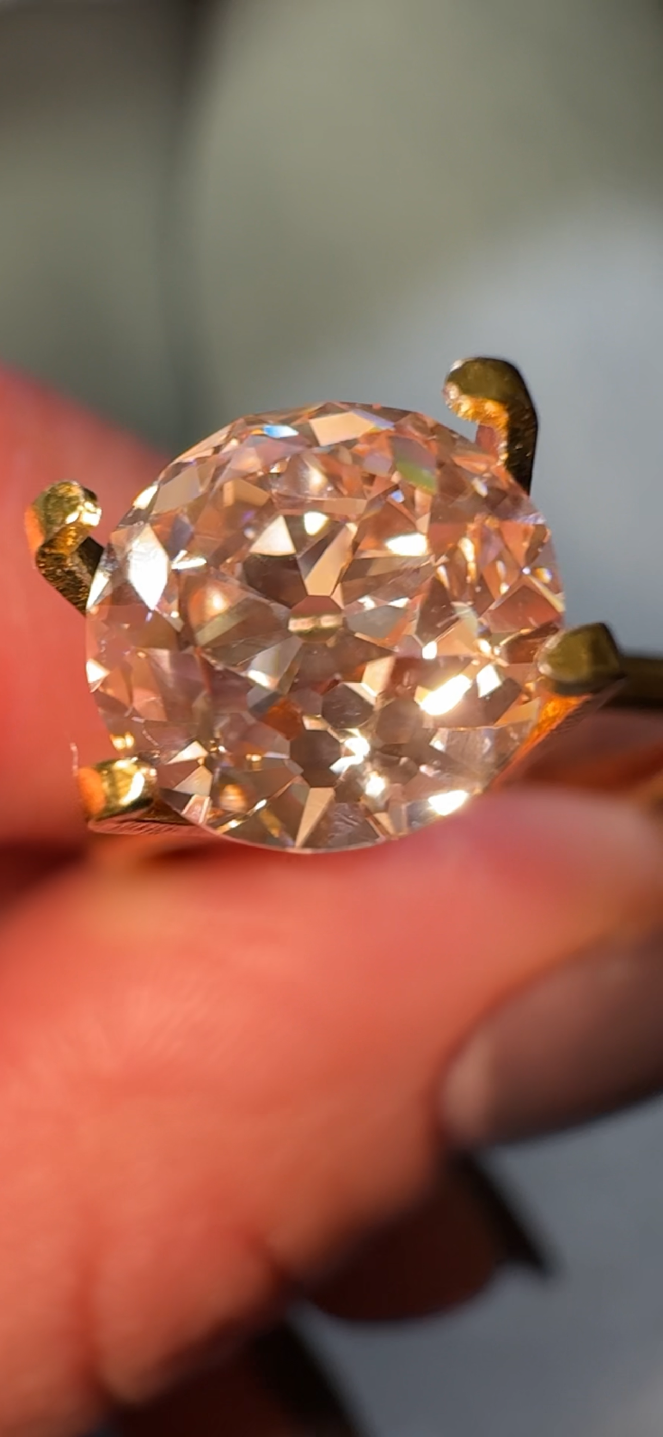 2.36 carat euro round cut diamond - light pink champagne