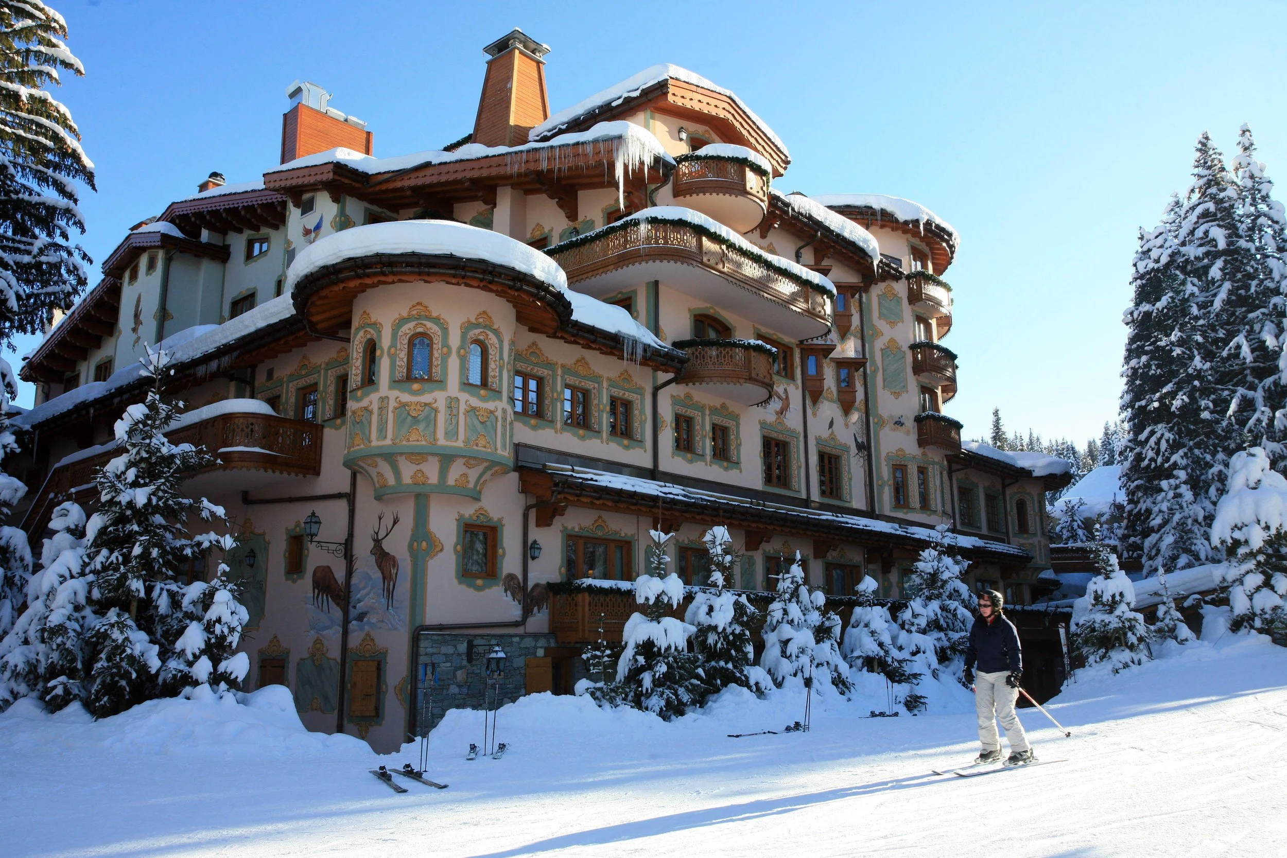 Ski & Mountain — Where the lodge matters as much as the mountain.