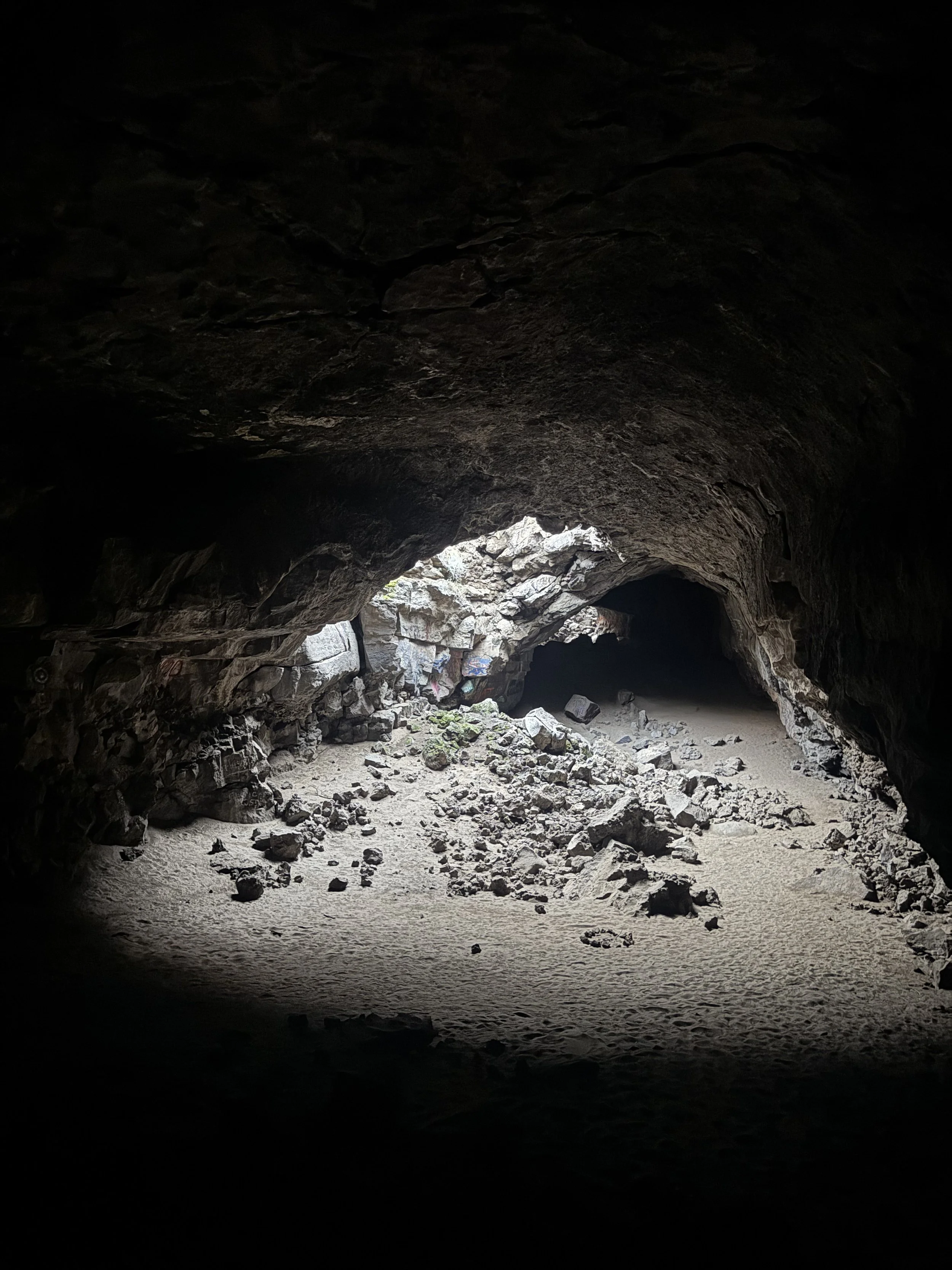 Pluto Cave, Northern California
