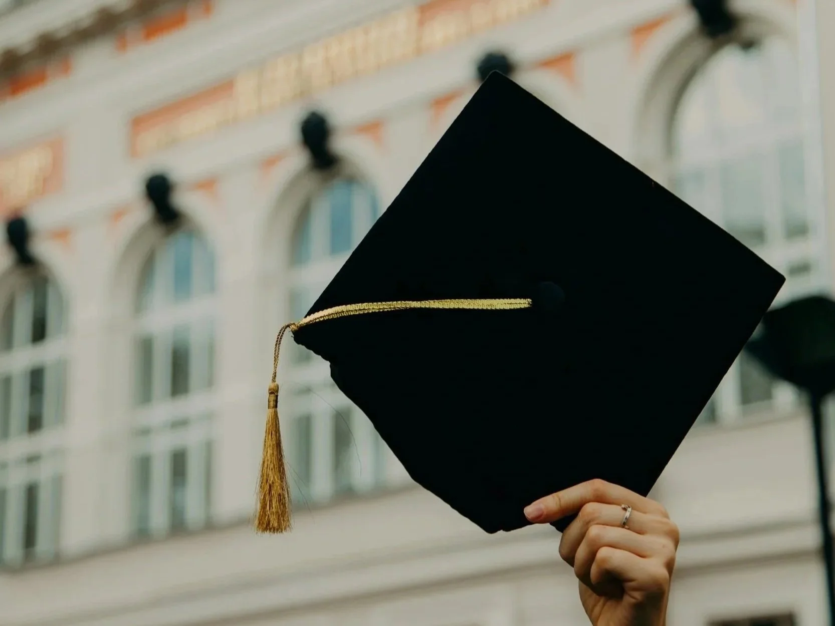 Image of a graduation cap